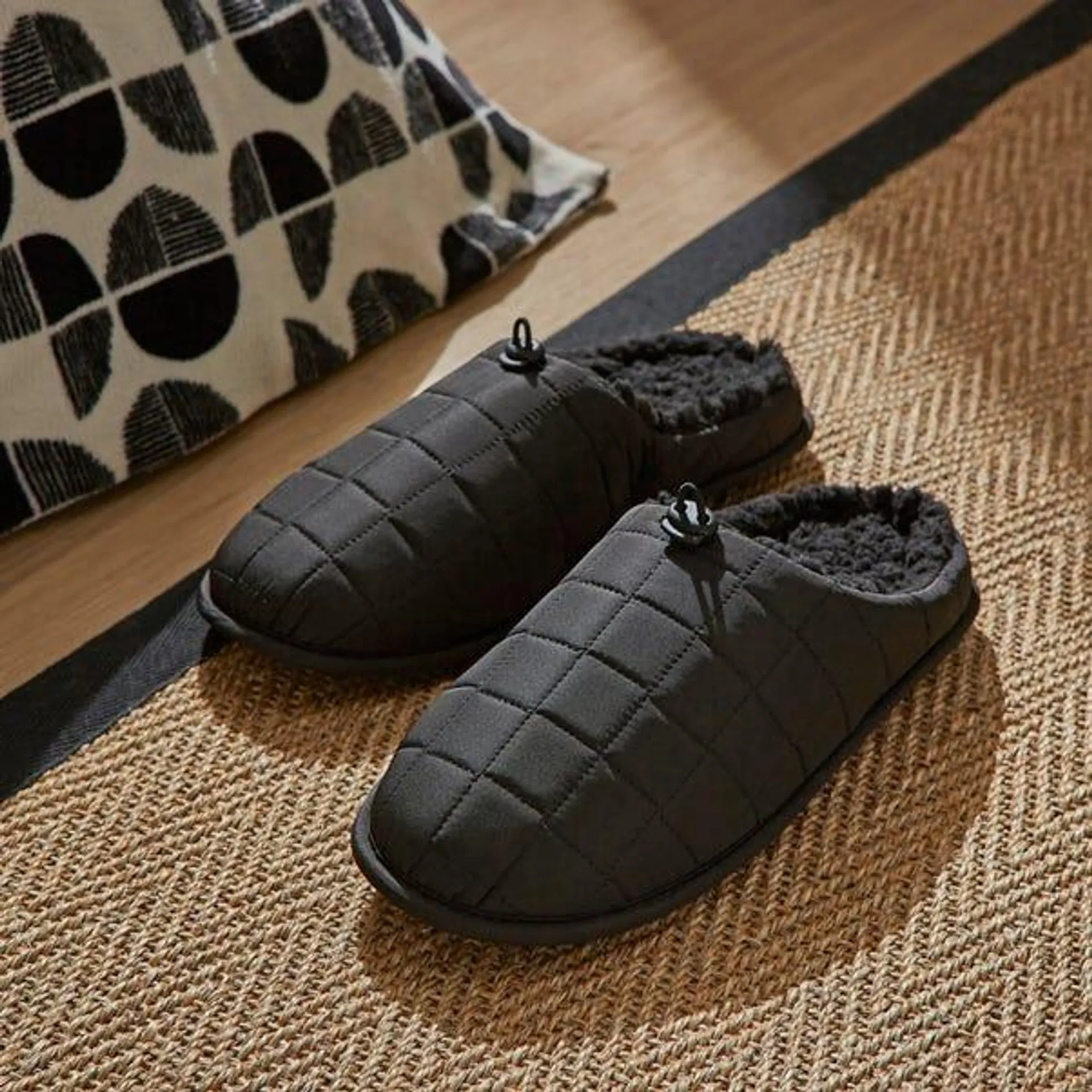 Mens Elements Quilted Mule Slippers