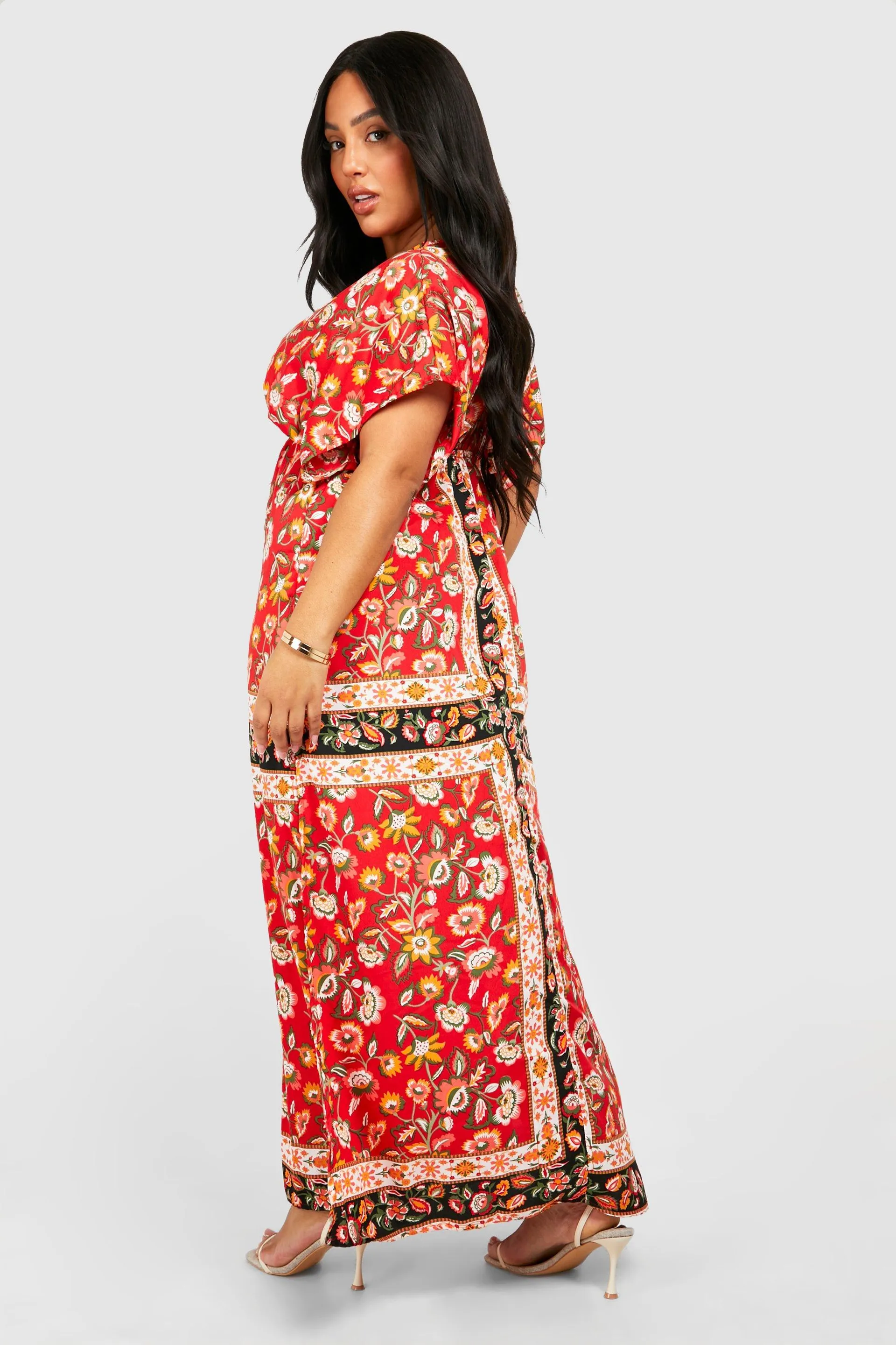 Plus Contrast Paisley Angel Sleeve Maxi Dress