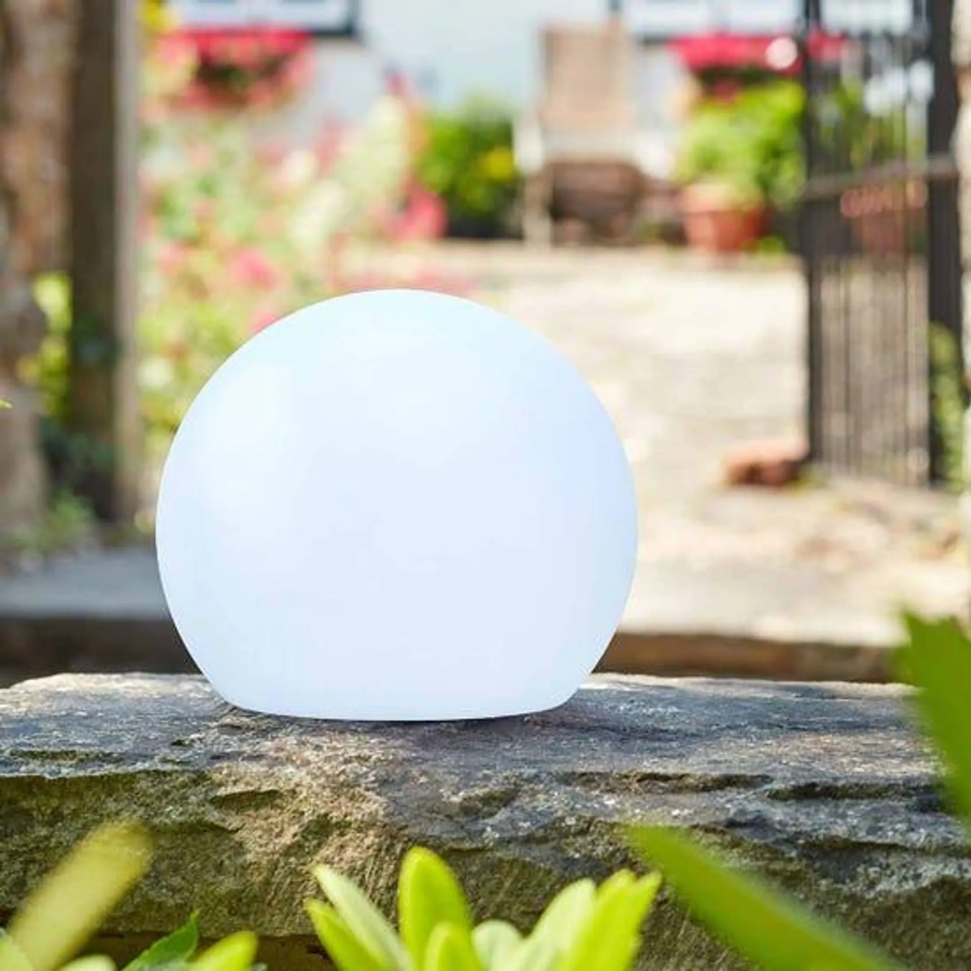 Smart Solar Lunieres Orb Light - Large