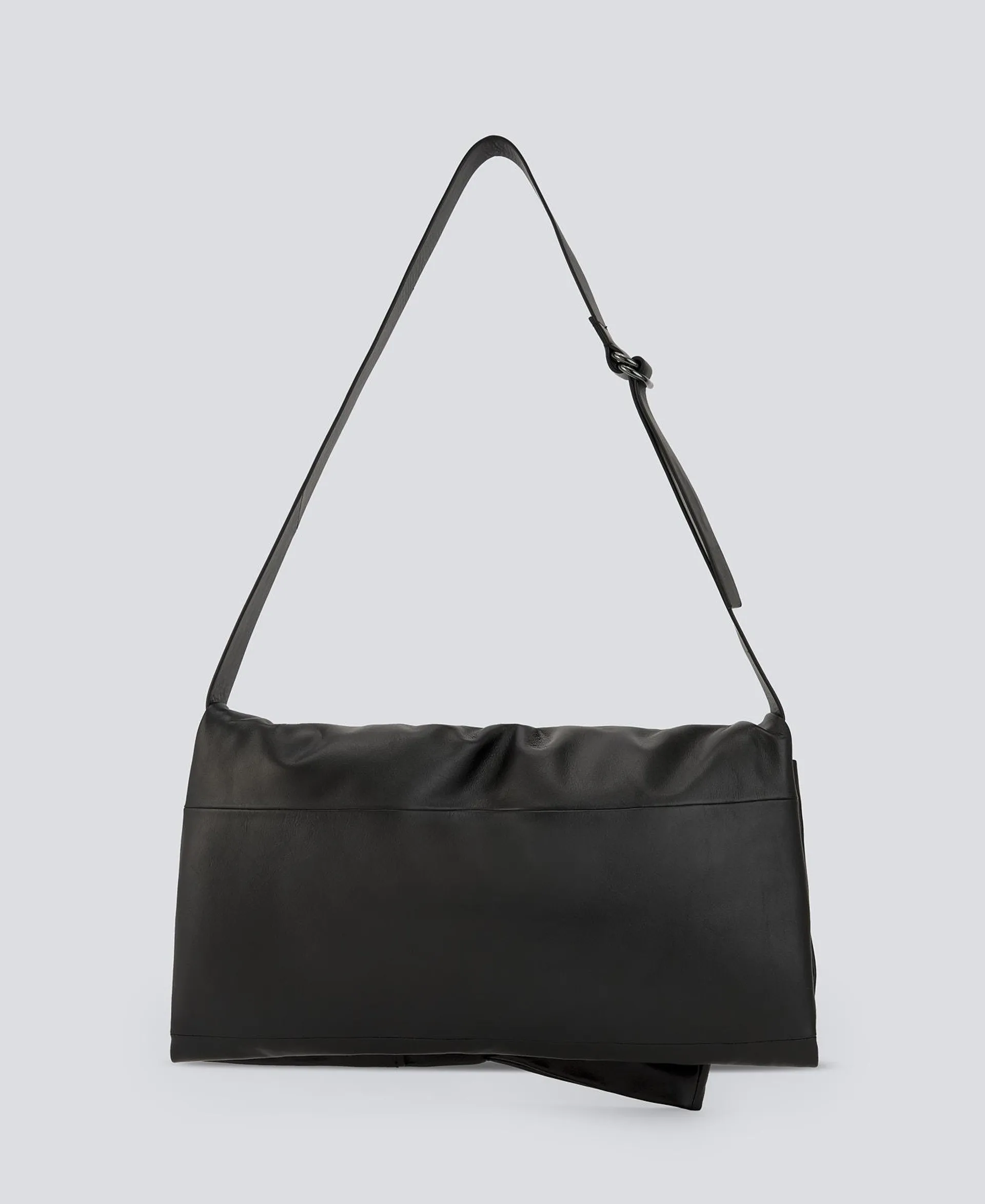 Leather maxi shoulder bag woman