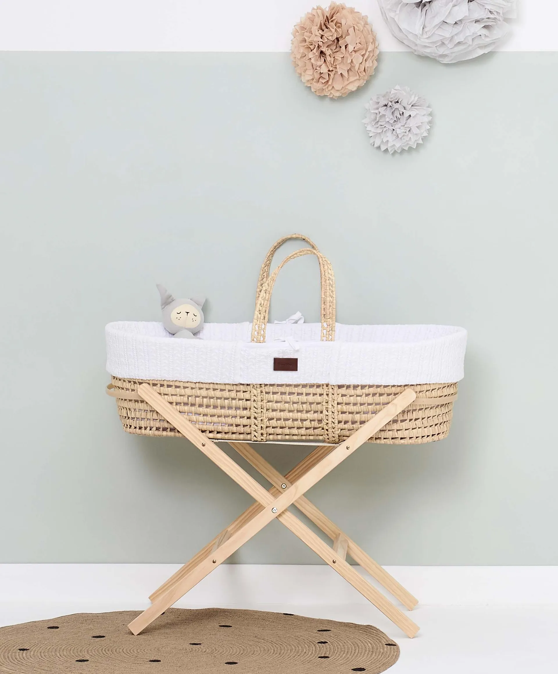Little Green Sheep Moses Basket & Stand - White / Natural