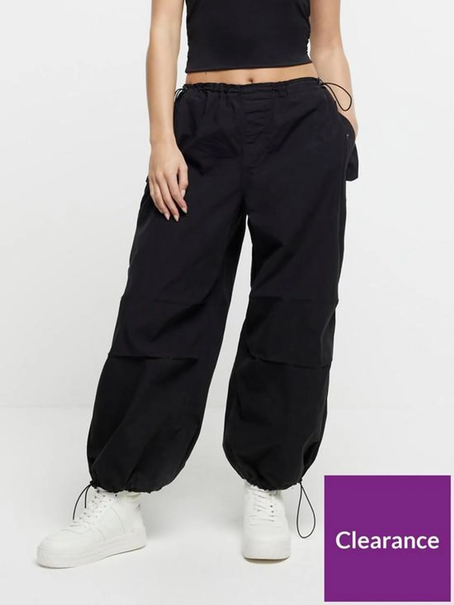 Petite Low Rise Parachute Trouser - Black