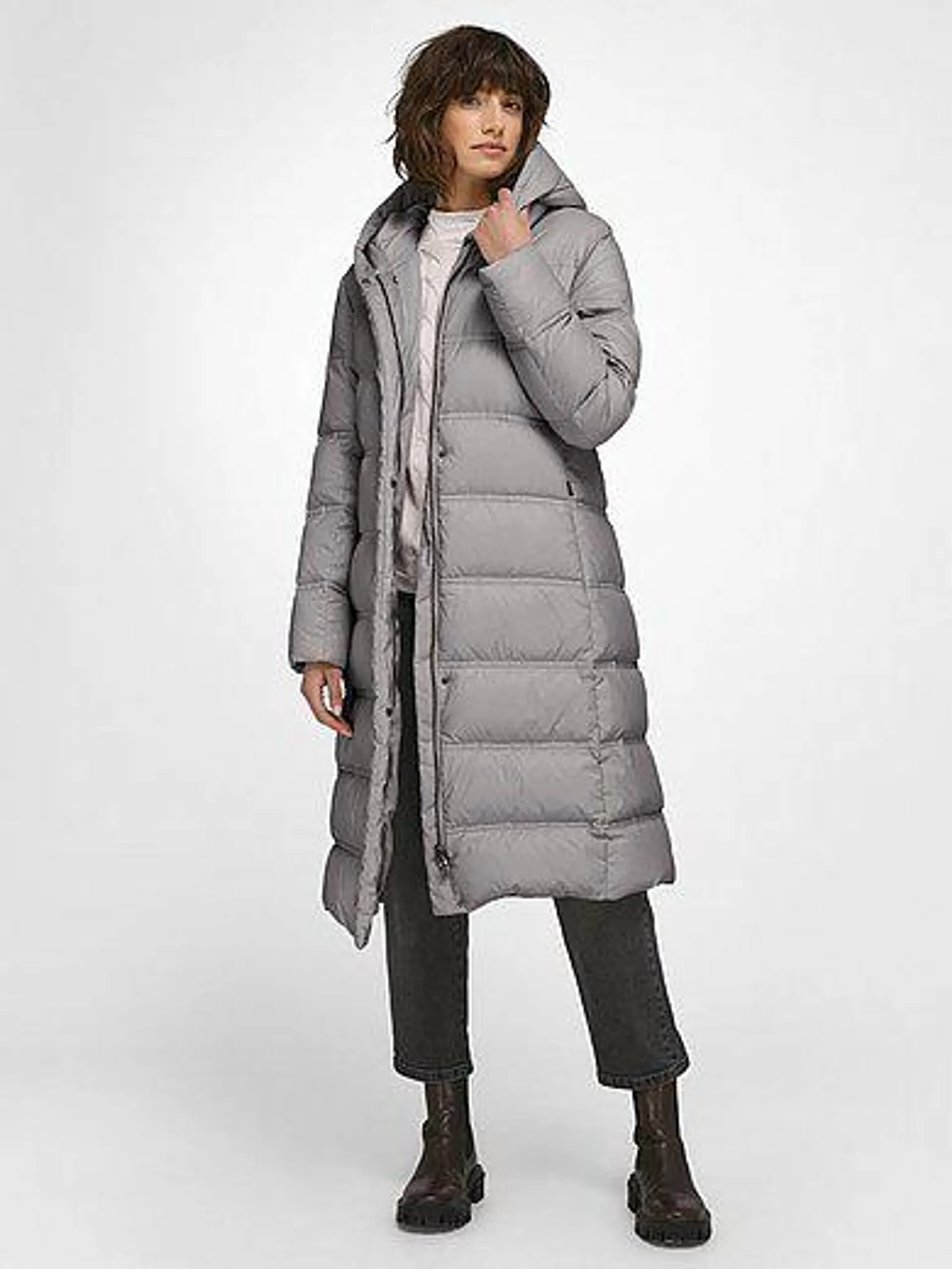 Long quilted coat with down filling