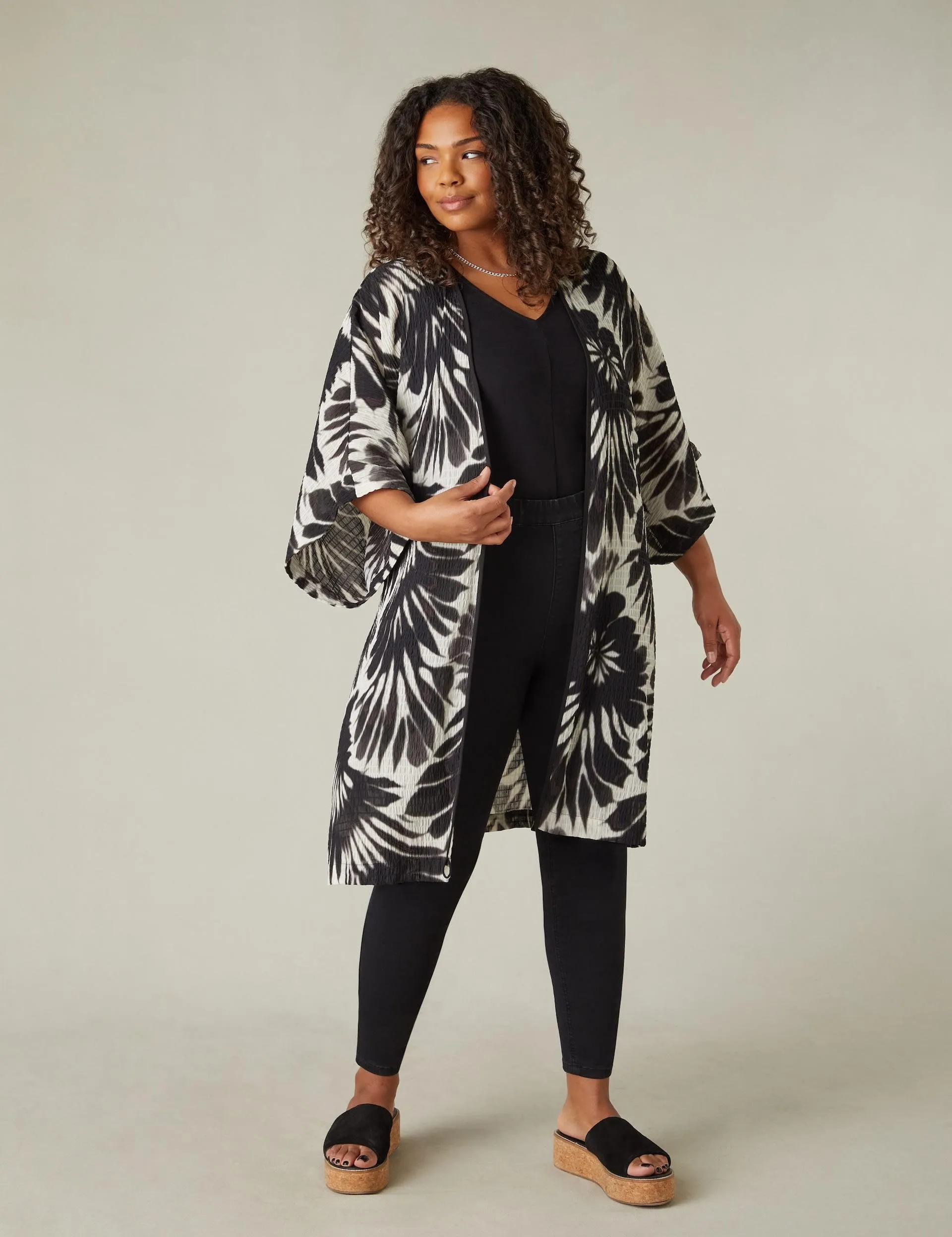 Leaf Print Textured Relaxed Longline Kimono