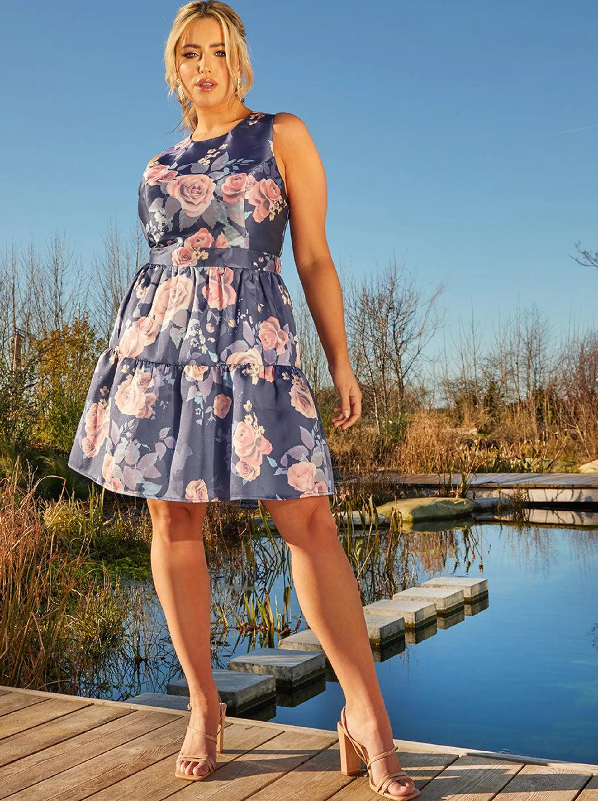 Plus Size Floral Printed Tiered Skirt Mini Dress in Navy