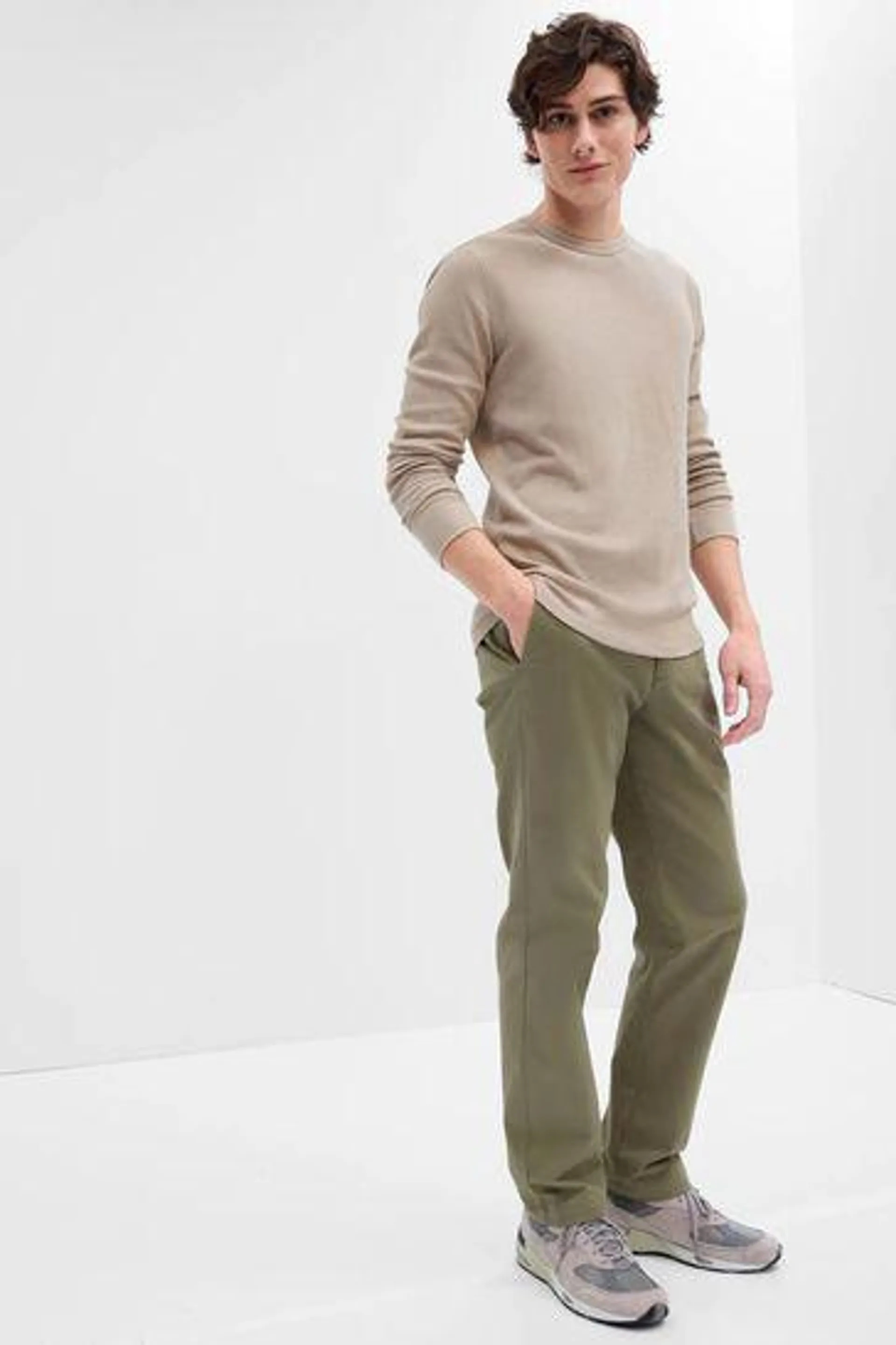 Essential Khakis in Straight Fit