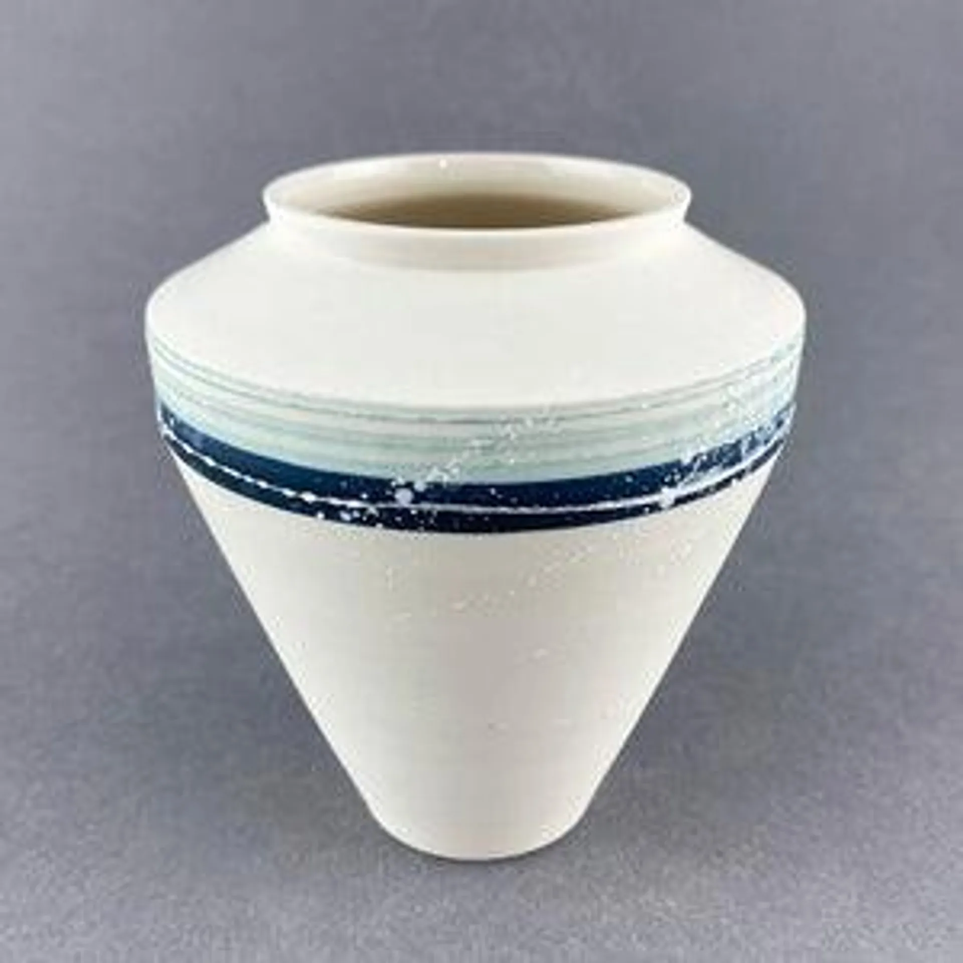 Diamond Vase with Rim - Summer Shore