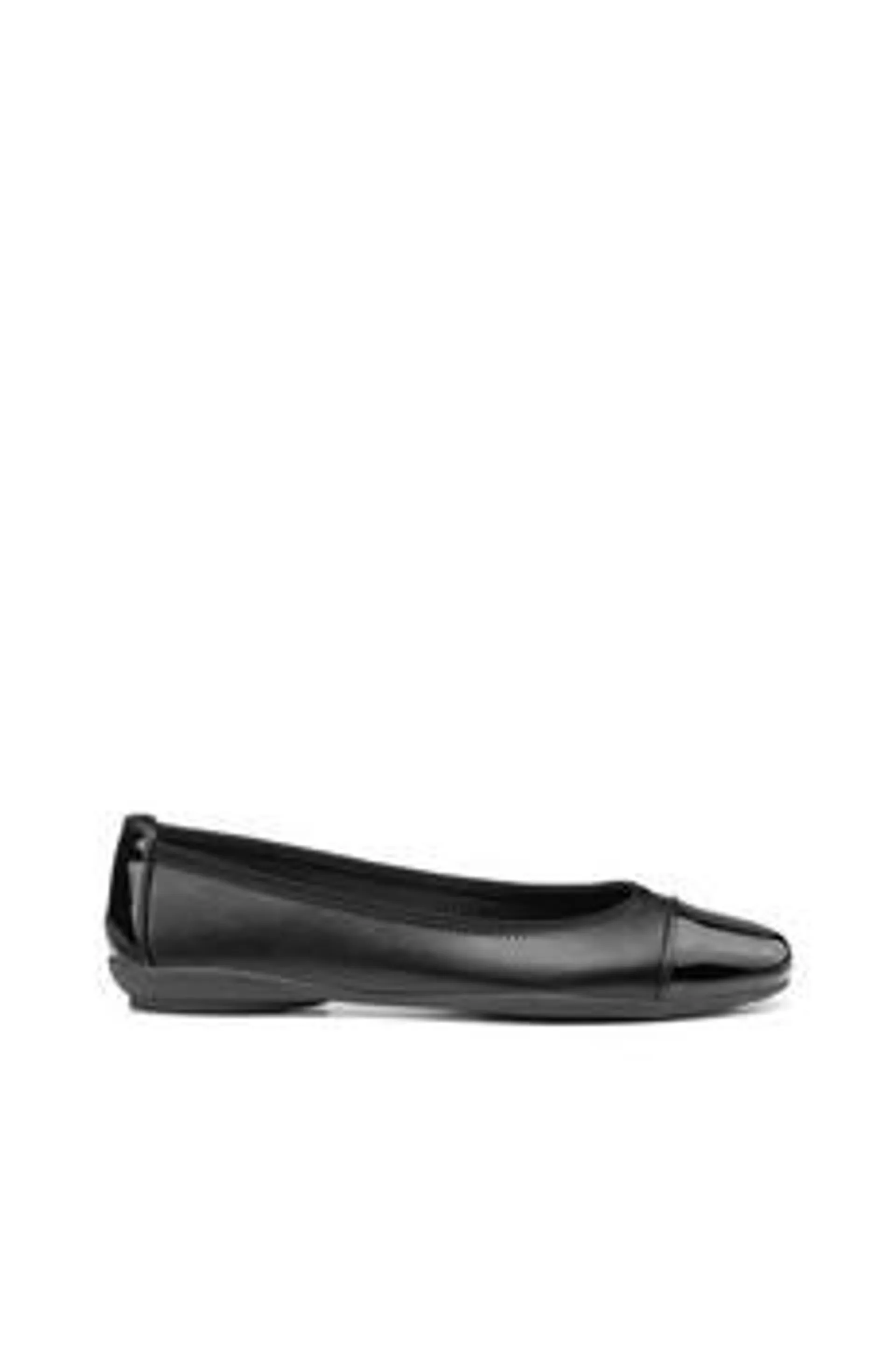 Wide Fit 'Ivy' Ballet Pumps