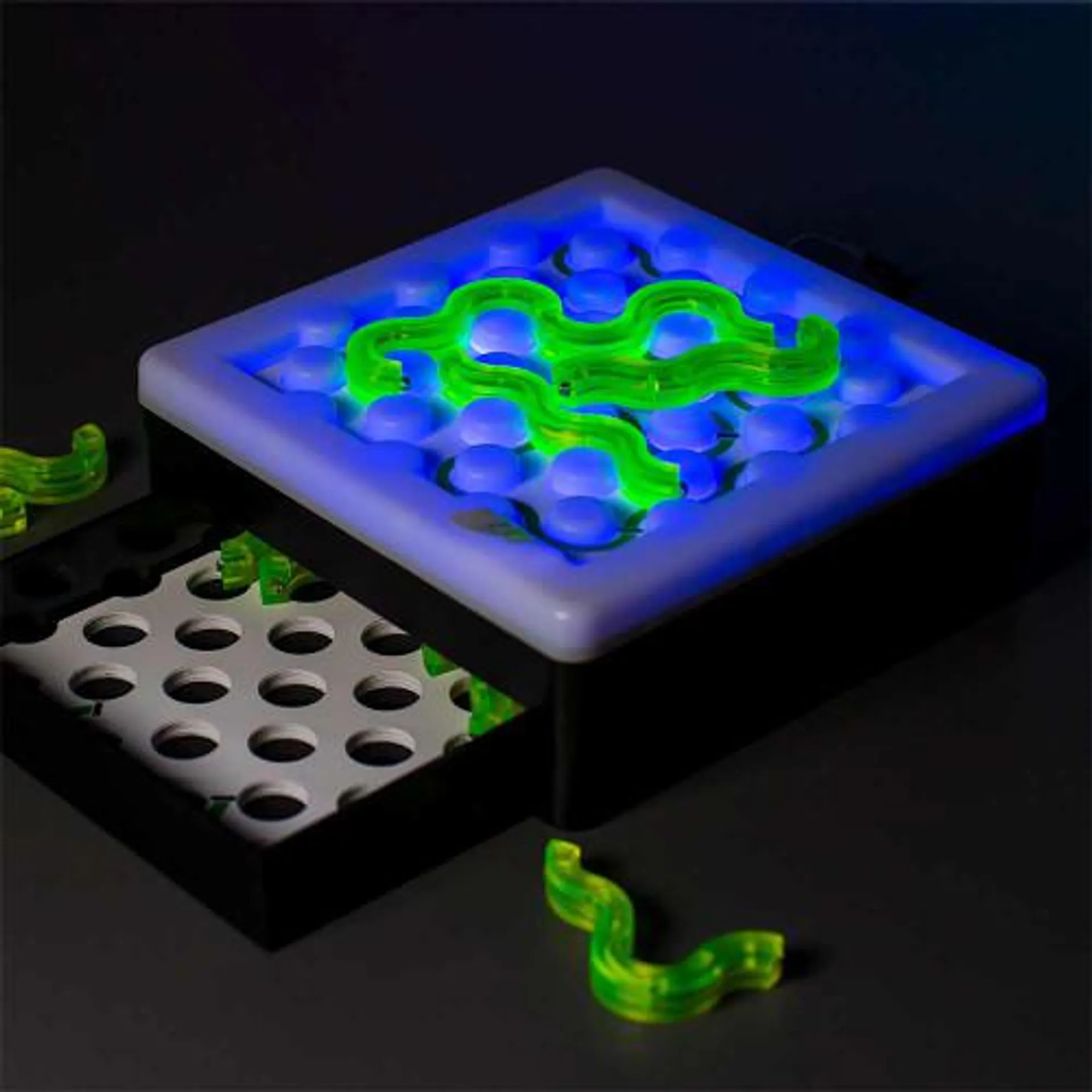 Cool Circuits – Light Up Puzzle
