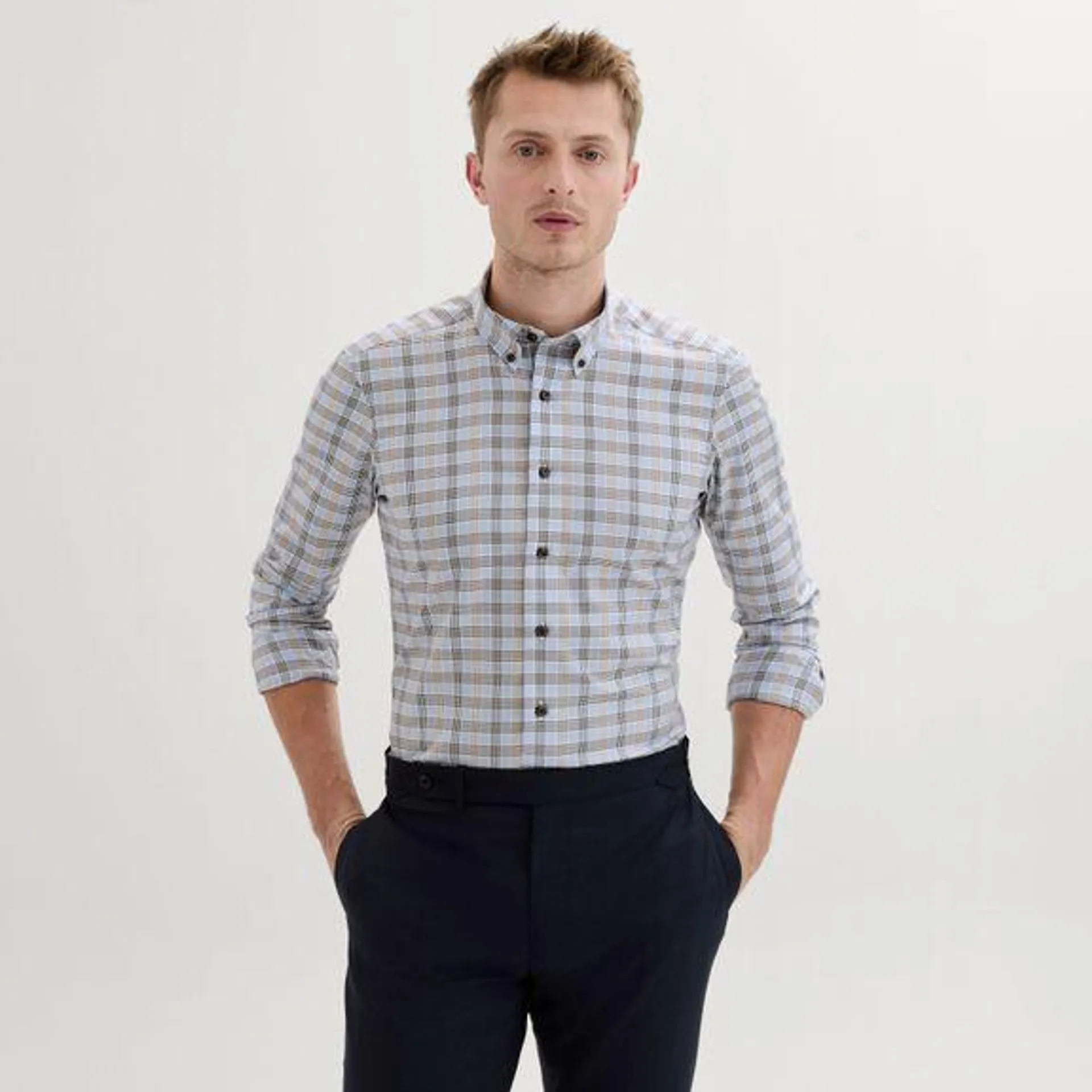 Checkered non-iron business shirt in blue and brown