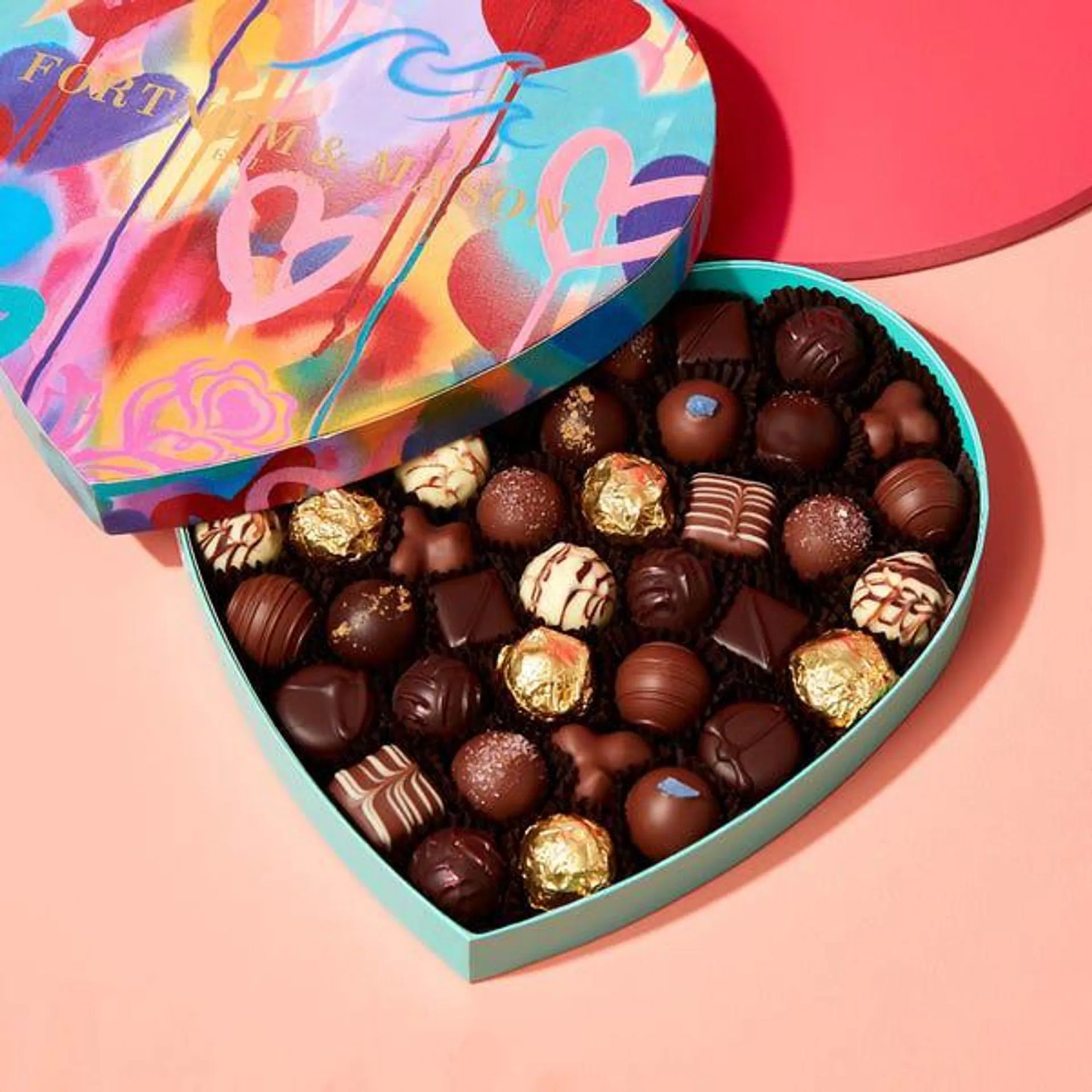 Heart Chocolate Selection Box, 550g