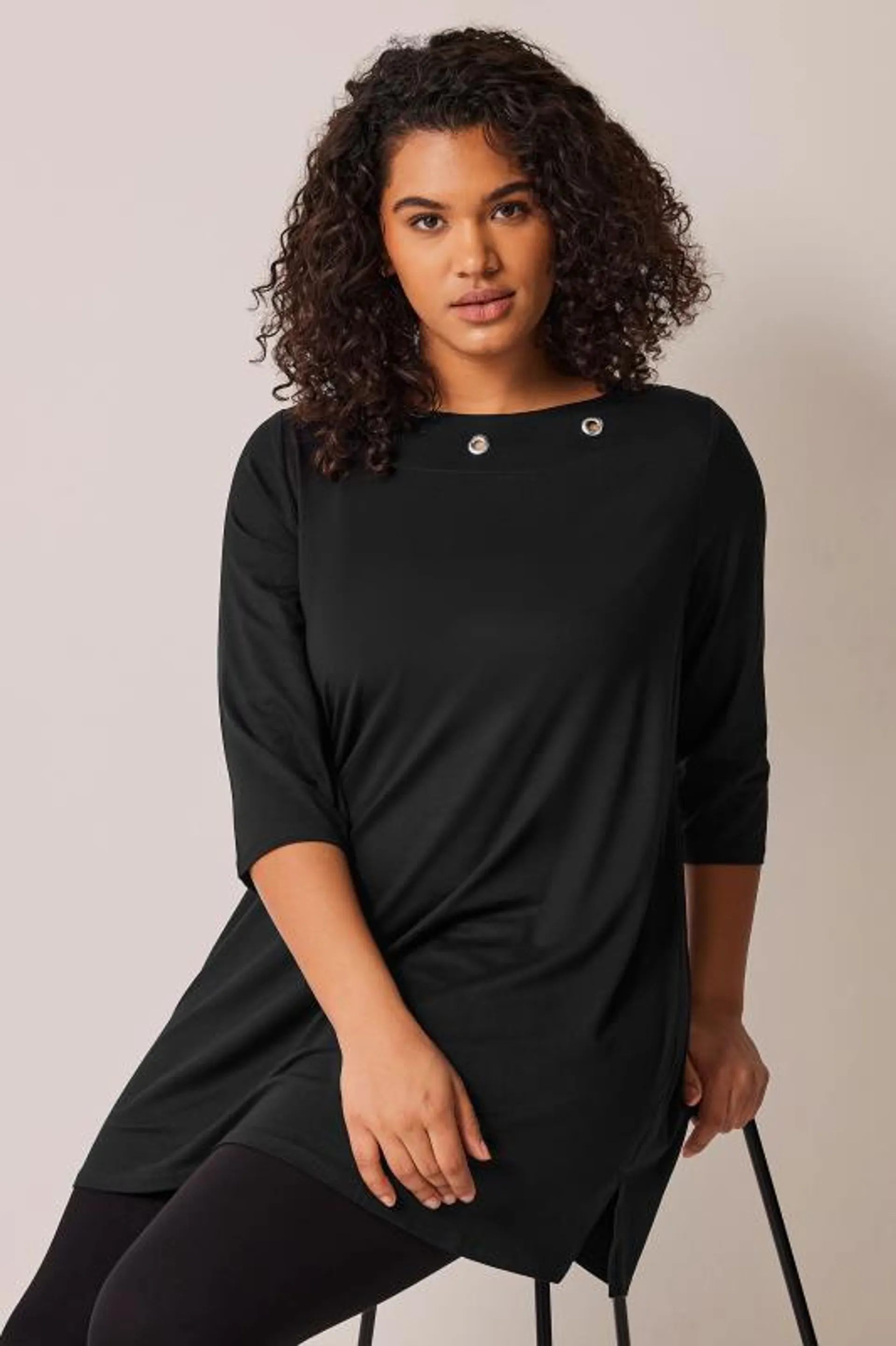 EVANS Curve Black Eyelet Detail Side Split T-Shirt