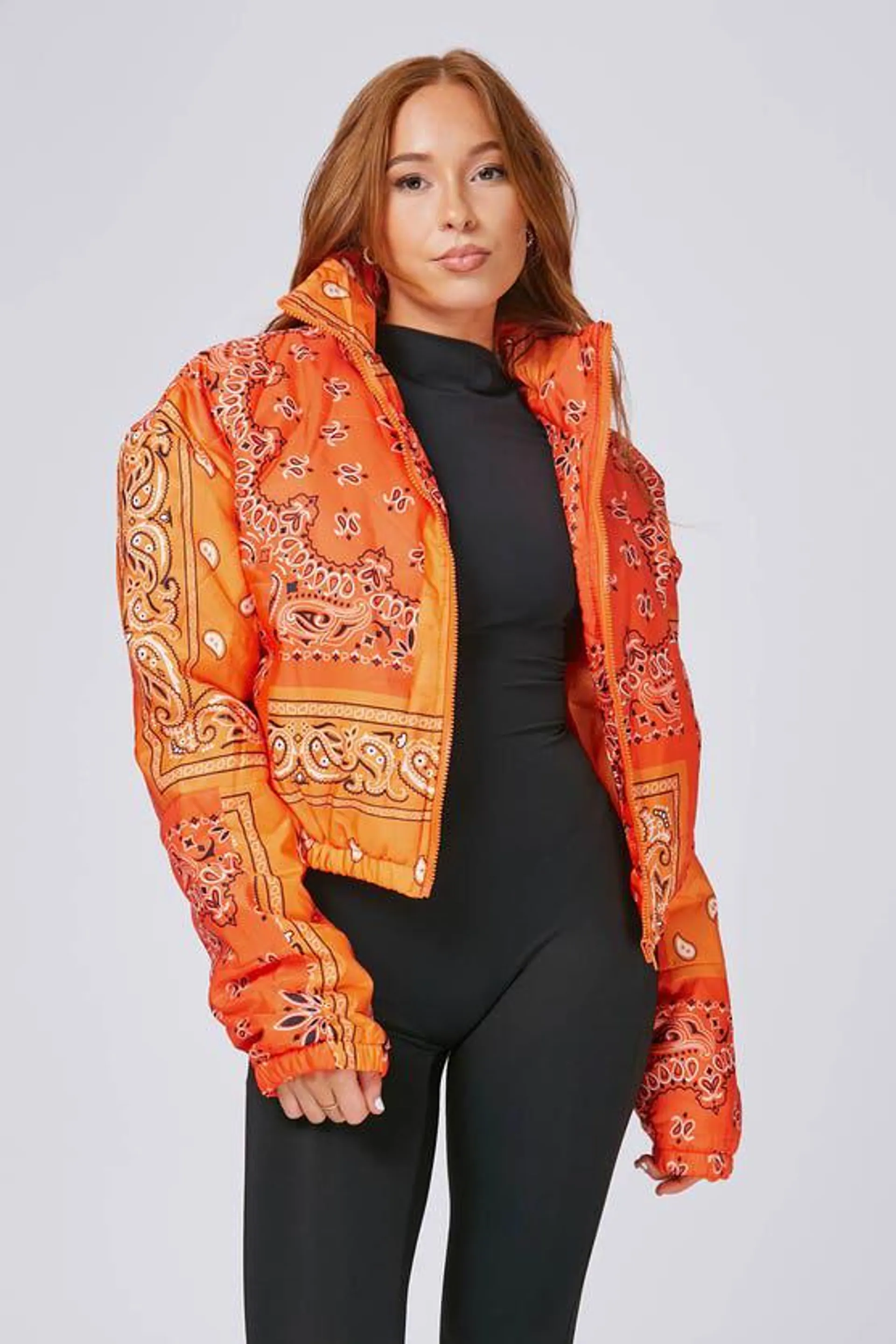 ORANGE Bandana print cropped puffer jacket