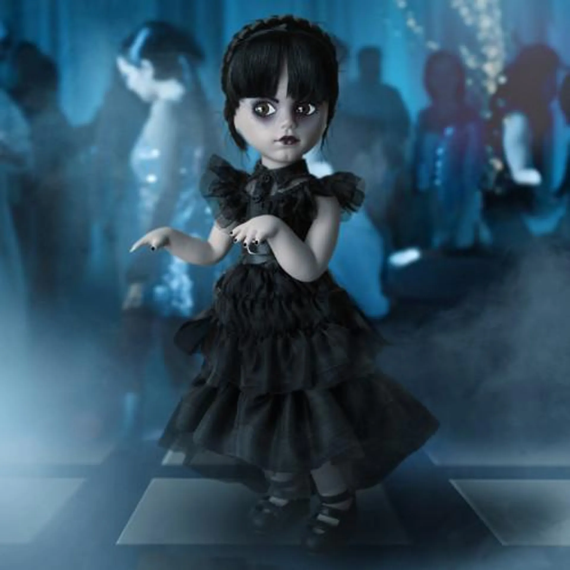 Addams Family Dancing Pose Wednesday 10" Mezco Figure