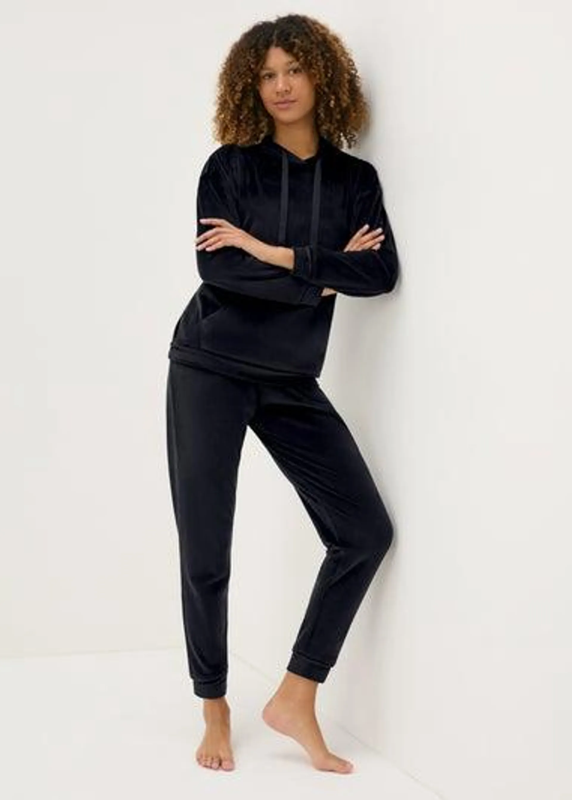 Black Fleece Hooded Loungewear Set