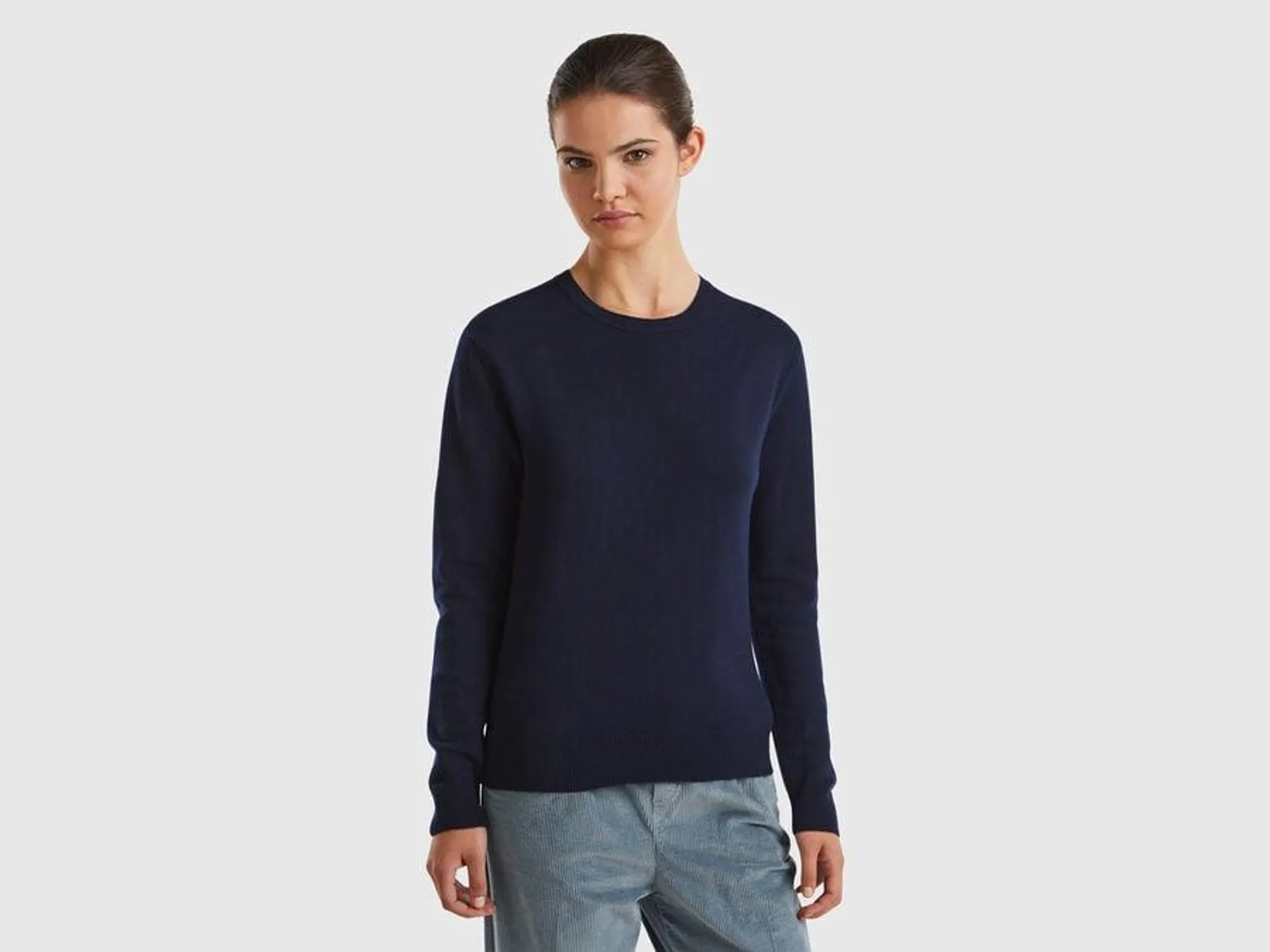 Dark blue crew neck sweater in Merino wool