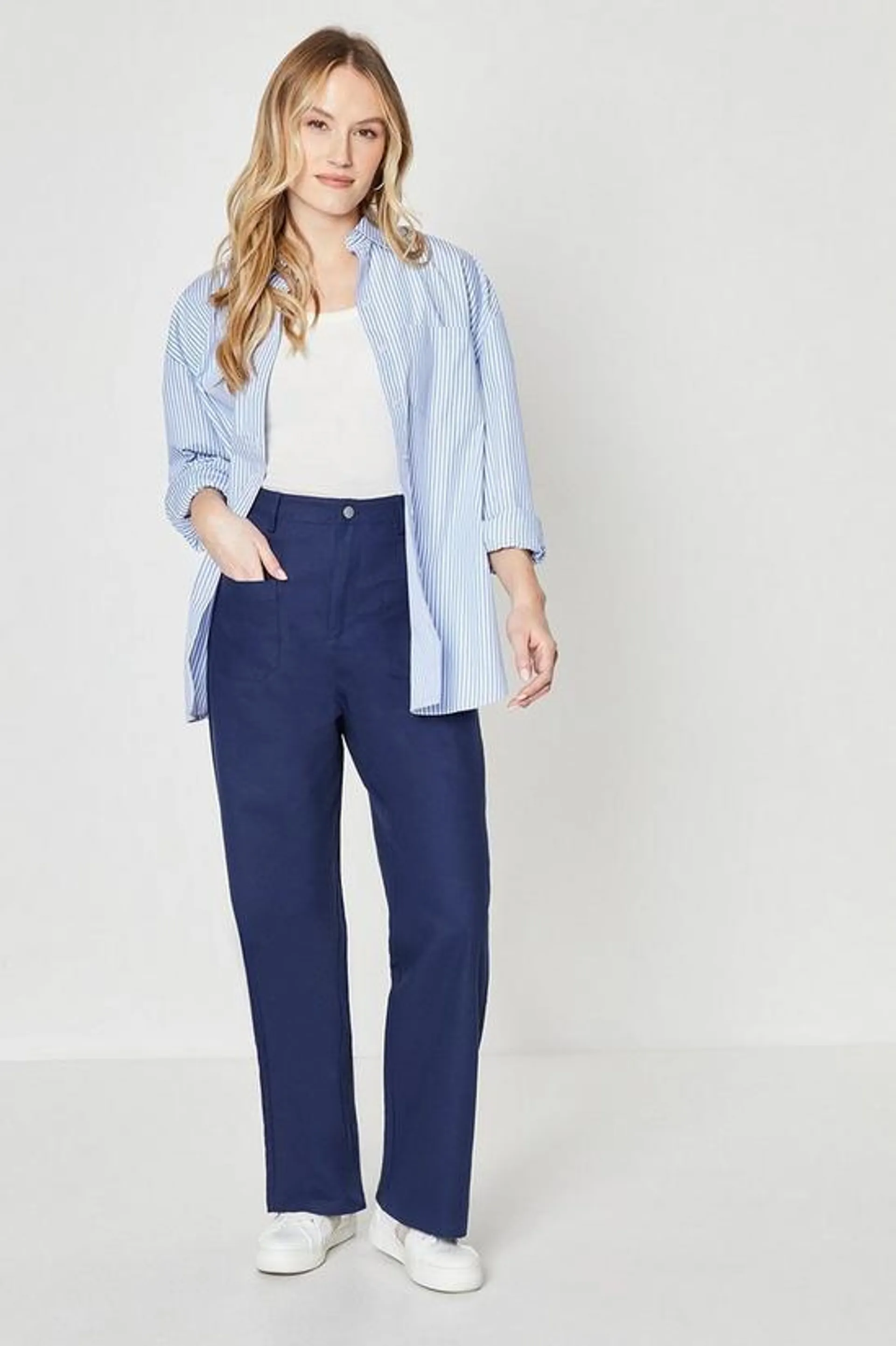 Pocket Front Straight Leg Trouser