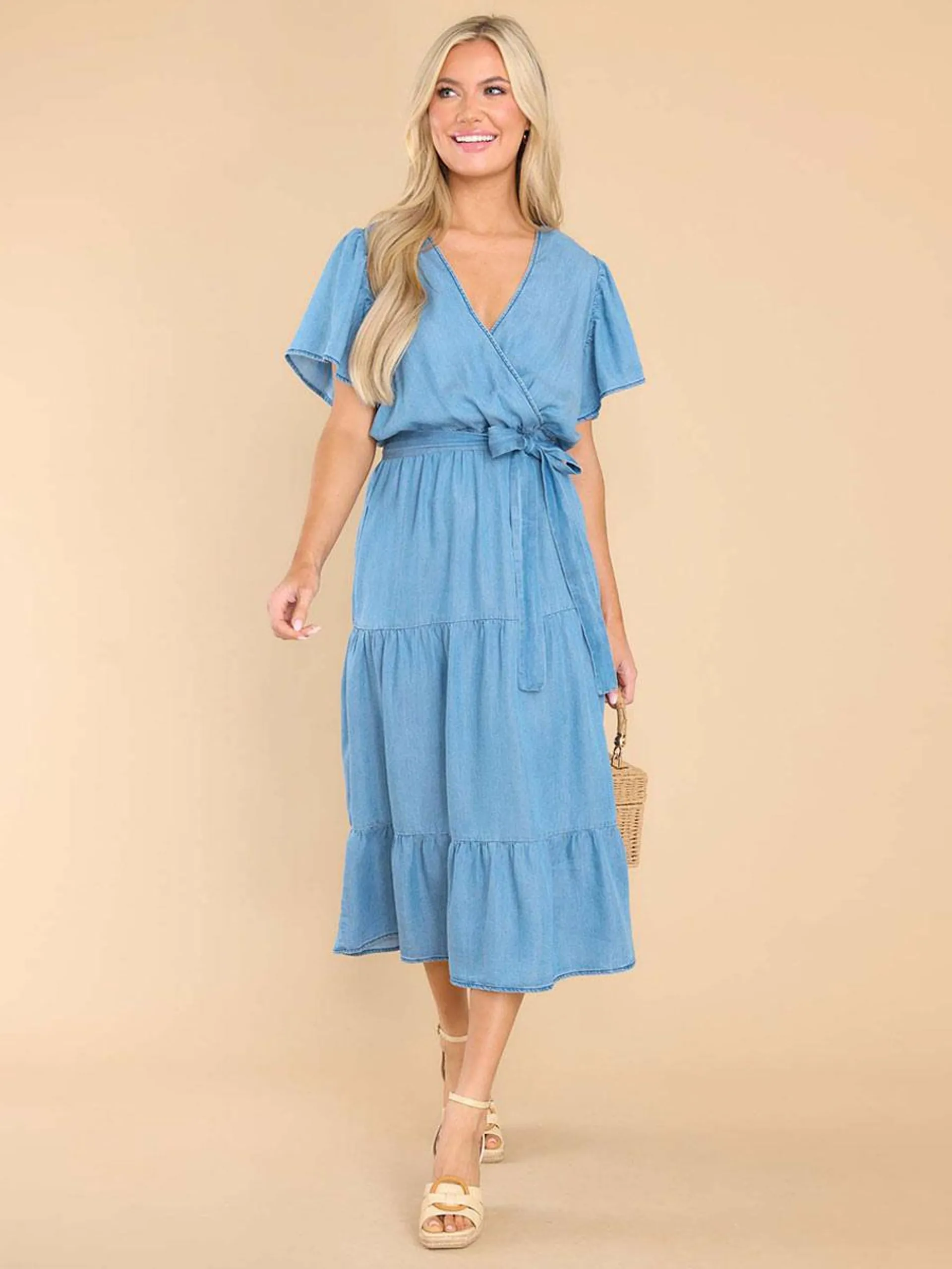Summer Dress V-Neck Pleated Oversized Light Sky Blue Medium Beach Dress