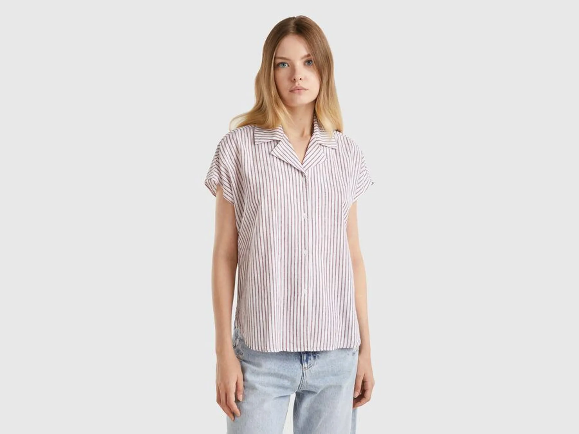 Striped short sleeve shirt