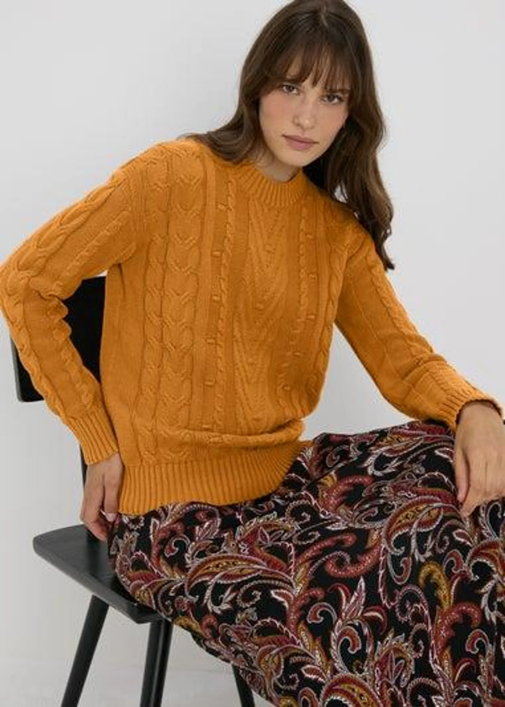 Mustard Cable Jumper