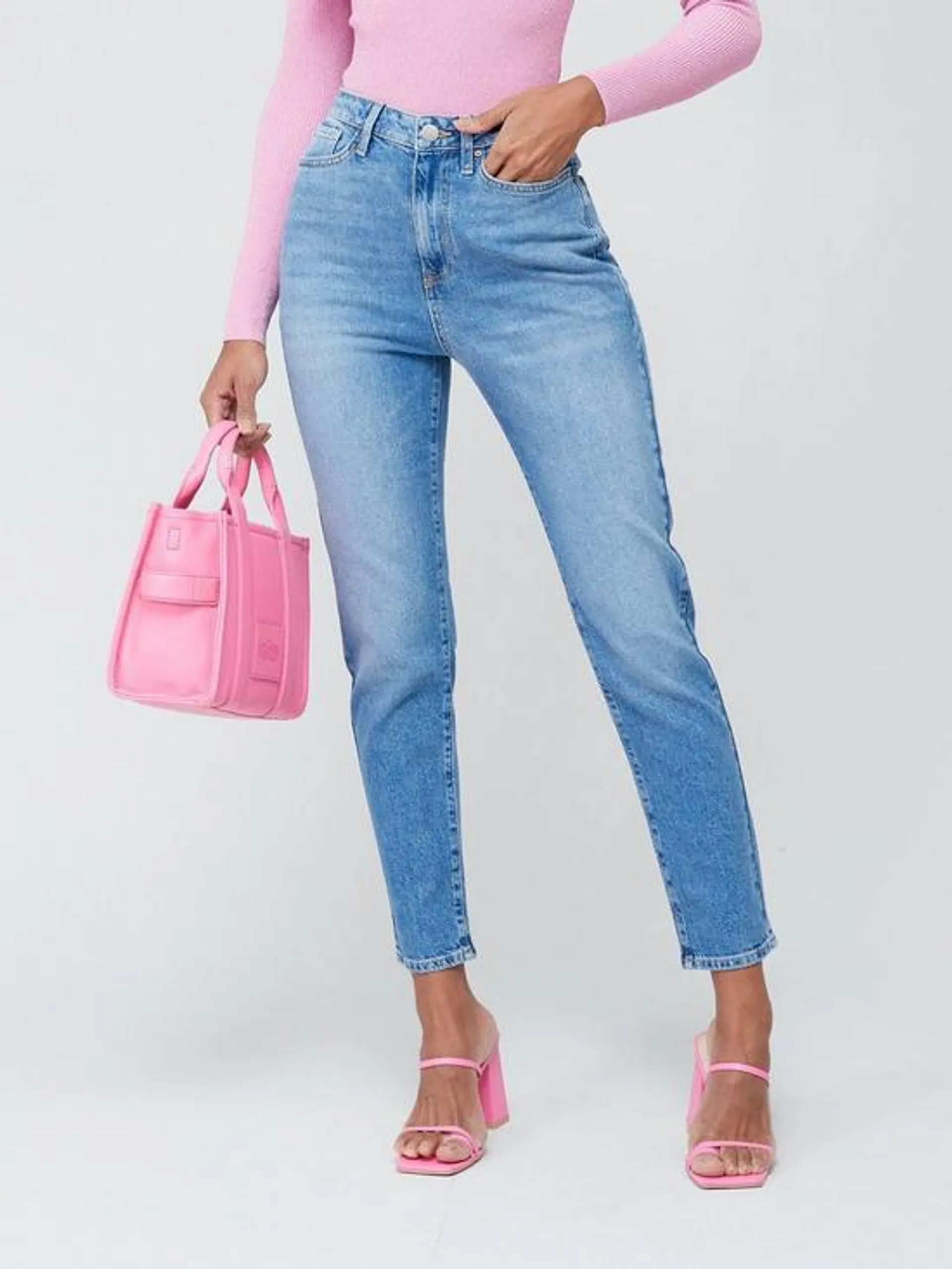 High Waist Push Up Straight Leg Jeans - Mid Wash Blue