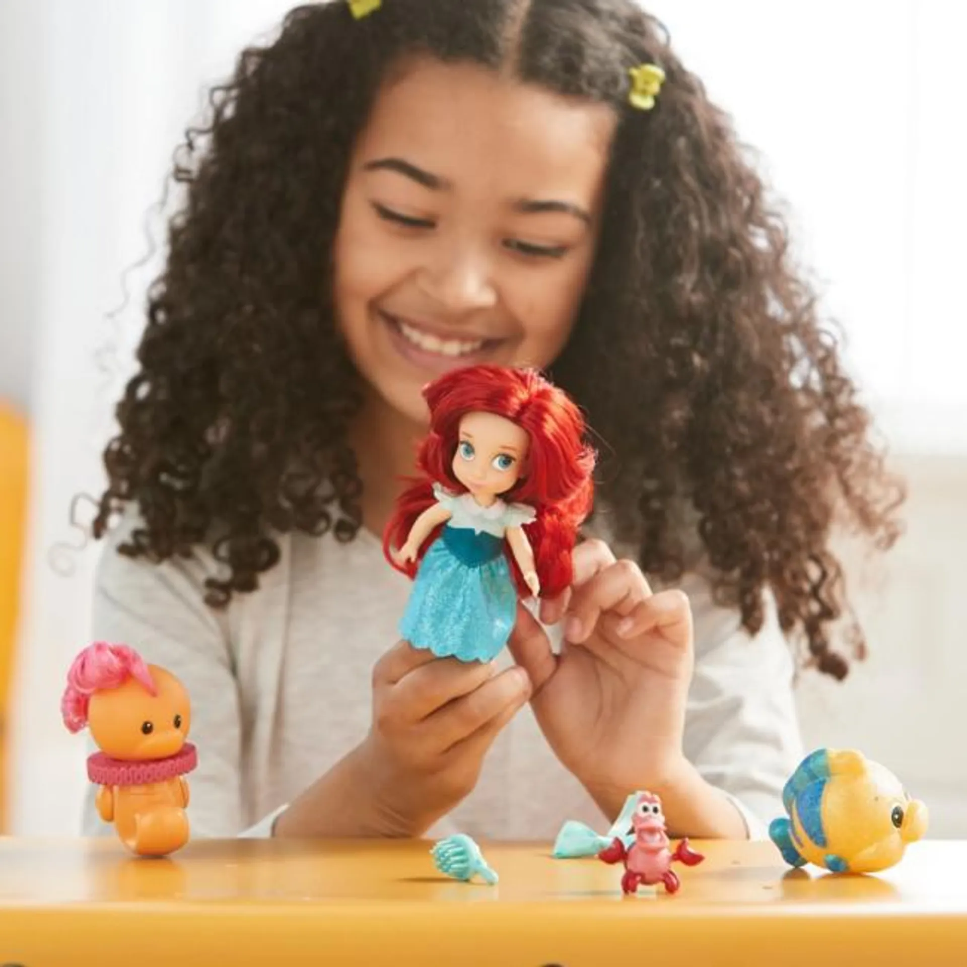 Disney Store Ariel Mini Doll Playset, Disney Animators' Collection