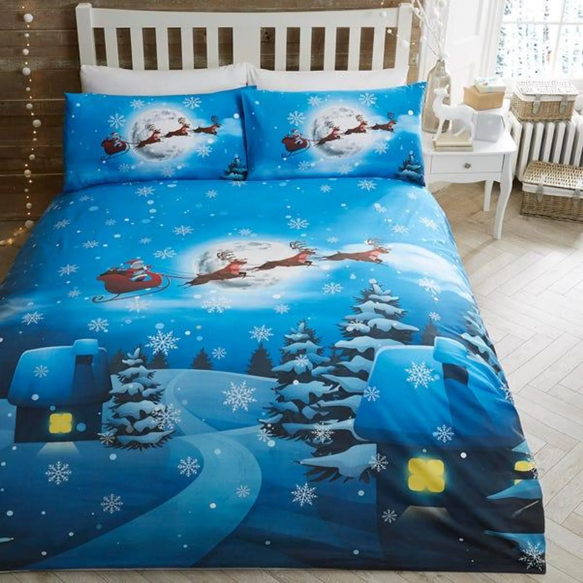 Bedlam Santa Glow in the Dark Duvet Cover & Pillowcase Set