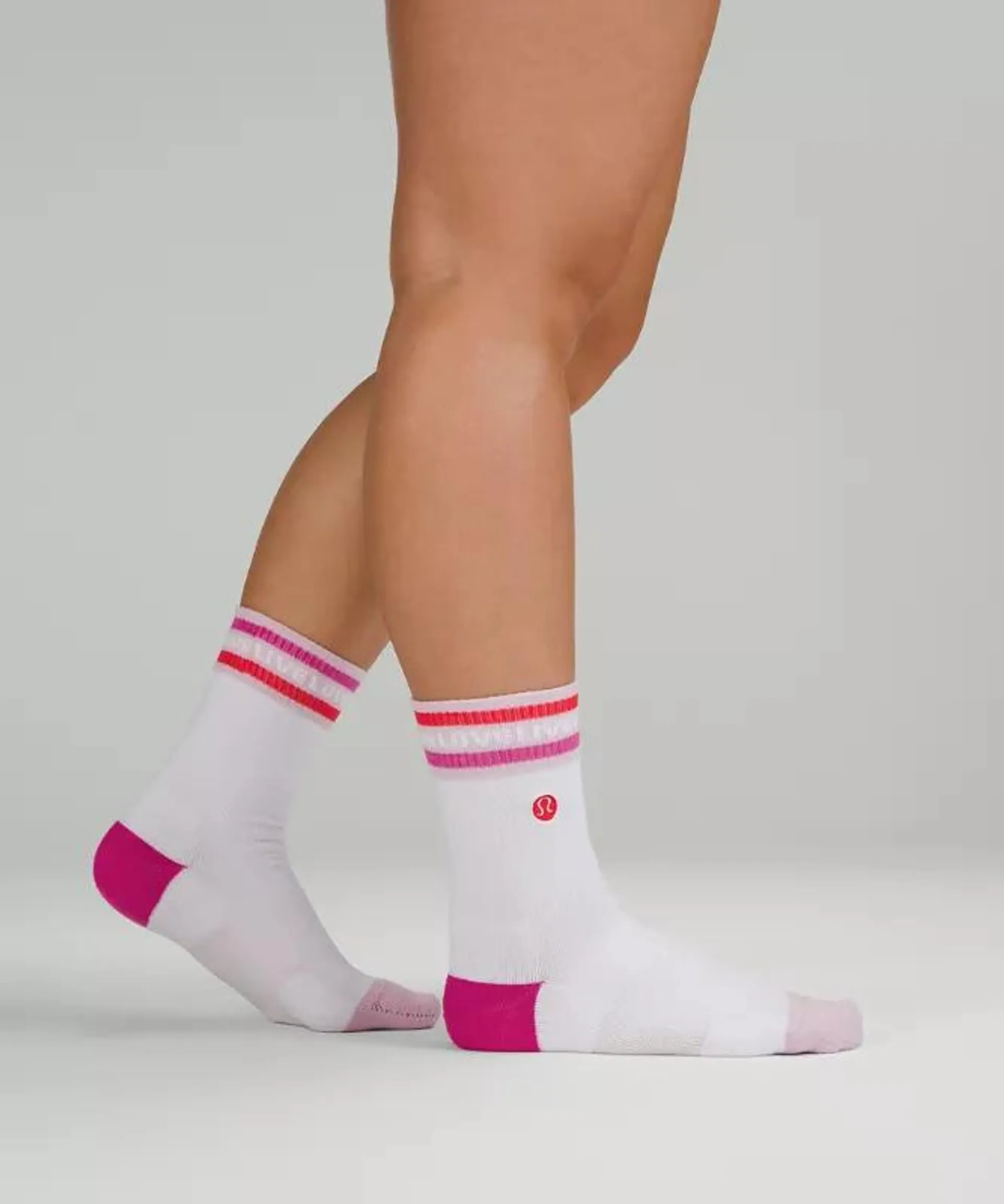 Women's Daily Stride Comfort Crew Sock Online Only
