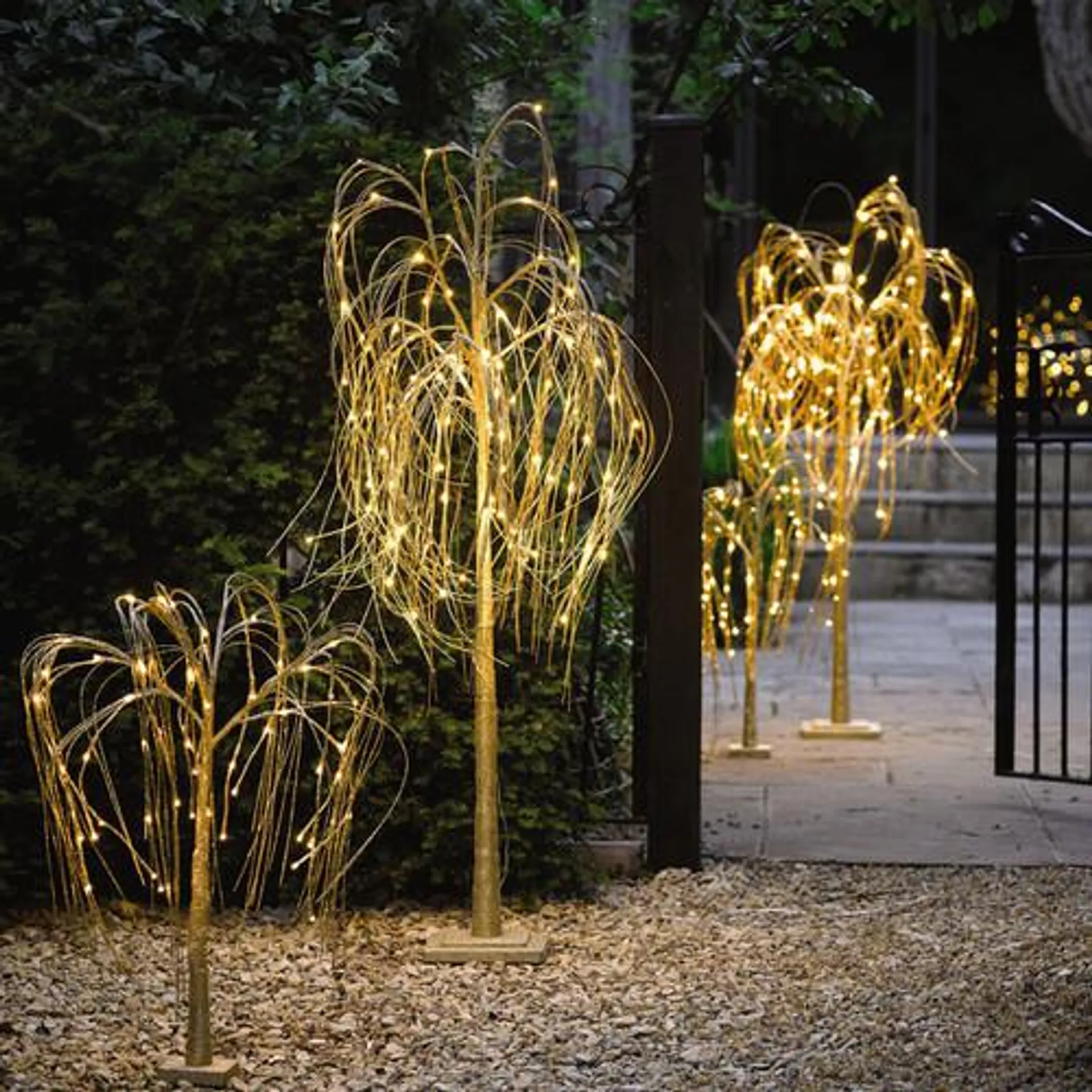 5ft LED Illuminated Willow Tree