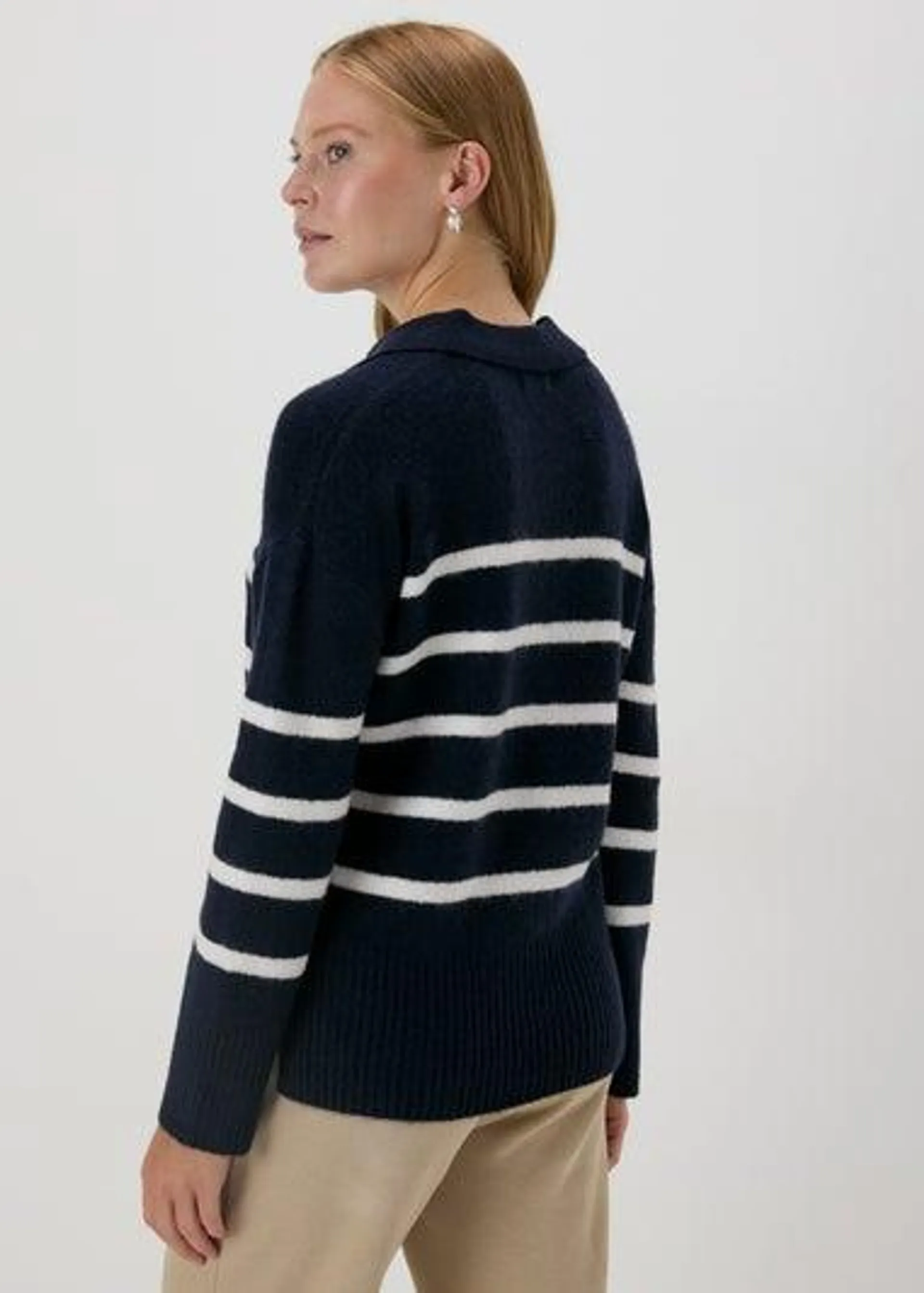 Navy Stripe V-Neck Jumper