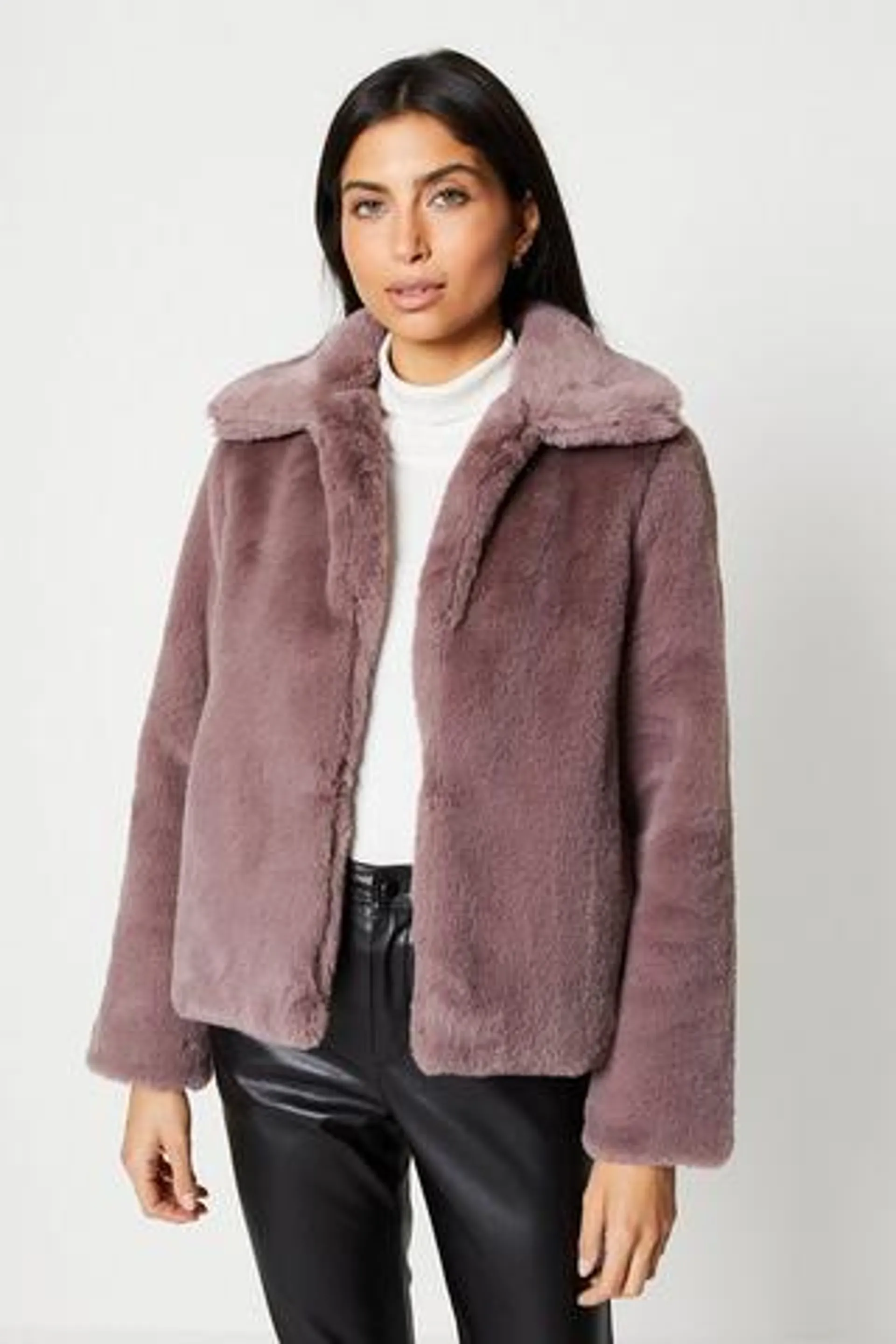 Plush Faux Fur Short Collared Coat