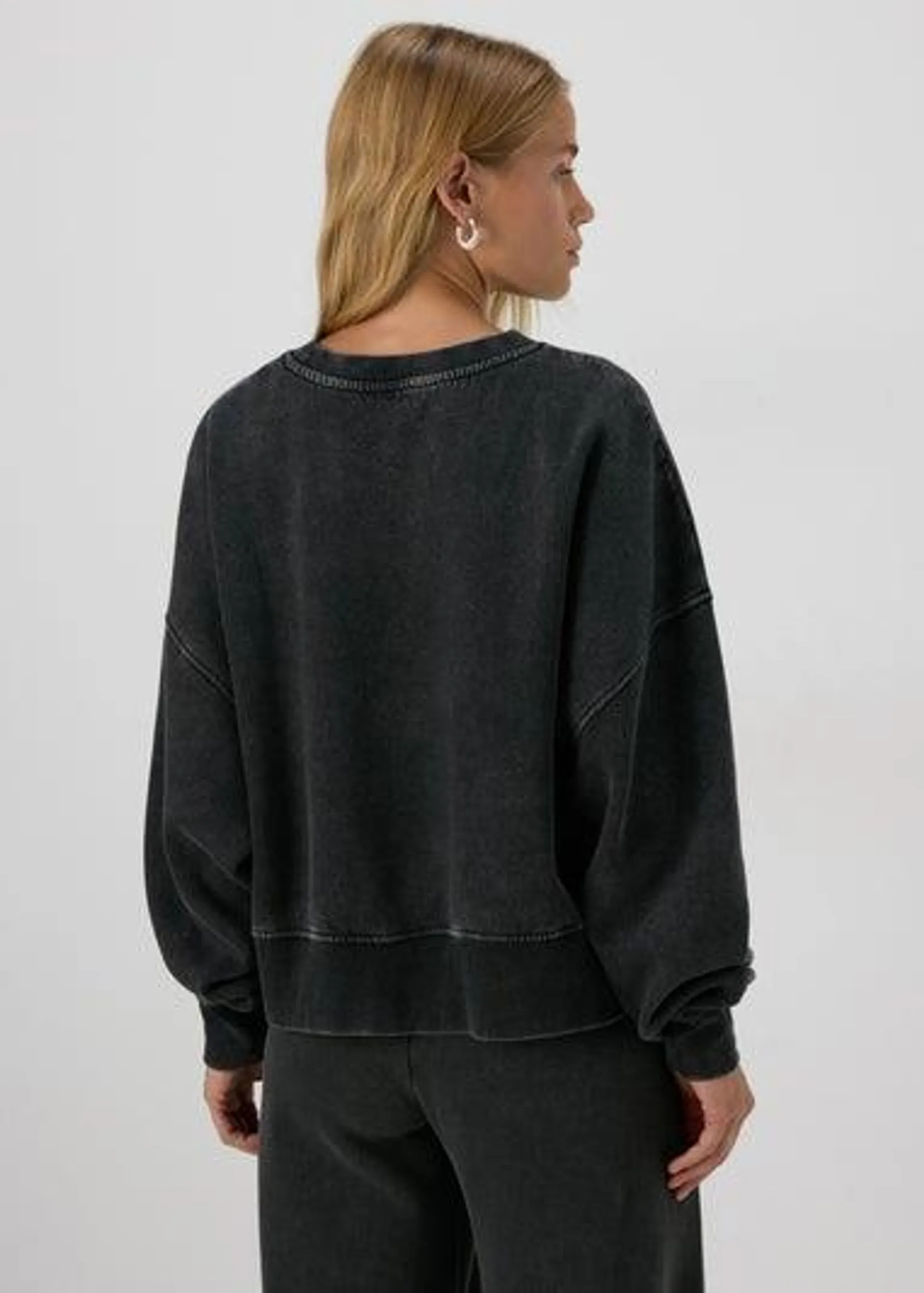 Charcoal Acid Wash Crop Sweatshirt