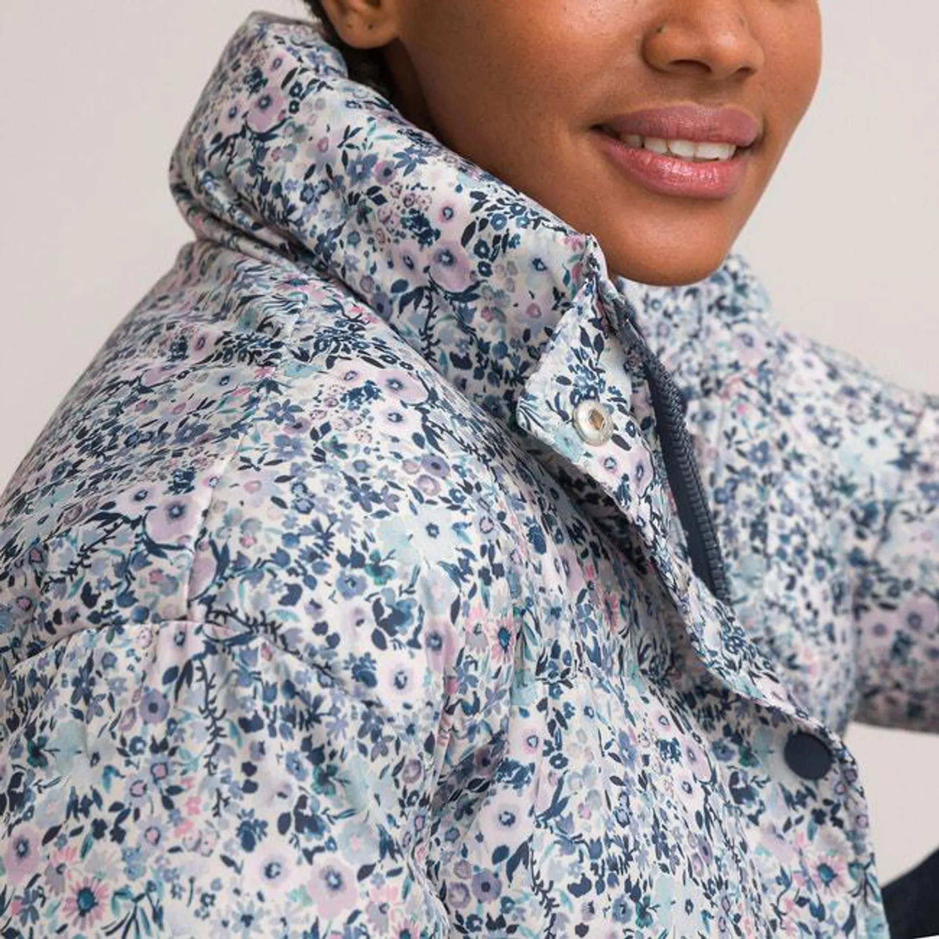 Recycled Short Padded Jacket in Floral Print