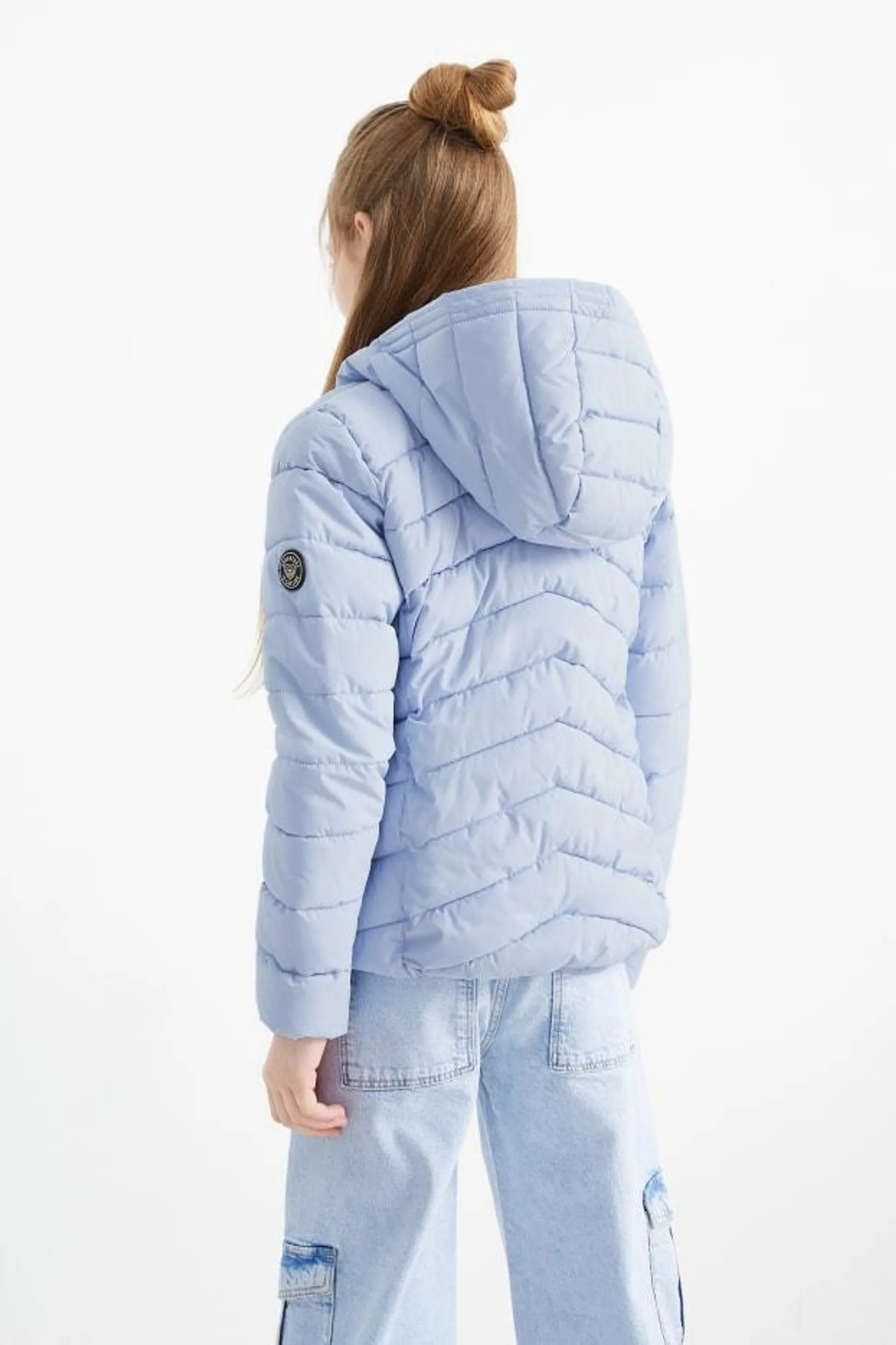 Quilted jacket with hood - water-repellent