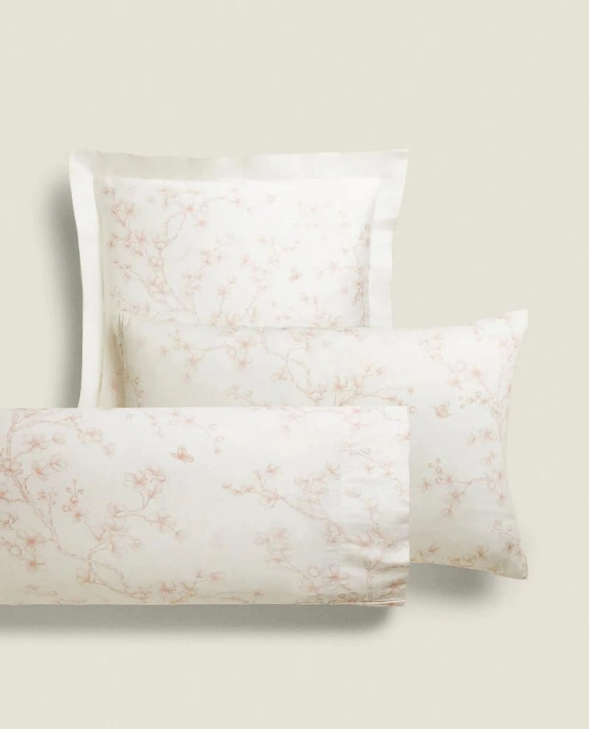 FLORAL SATEEN PILLOWCASE