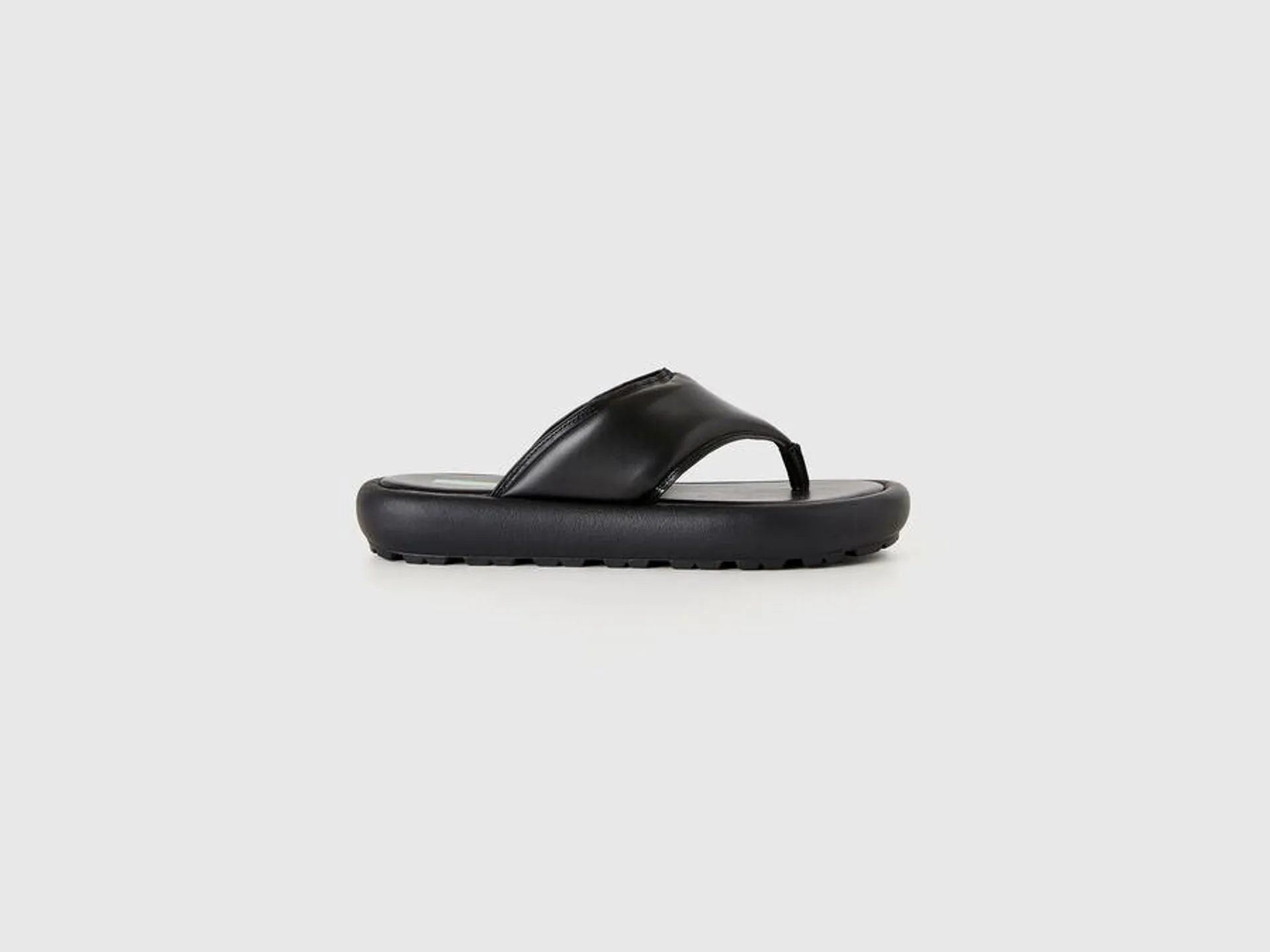 Imitation leather fabric thong sandals