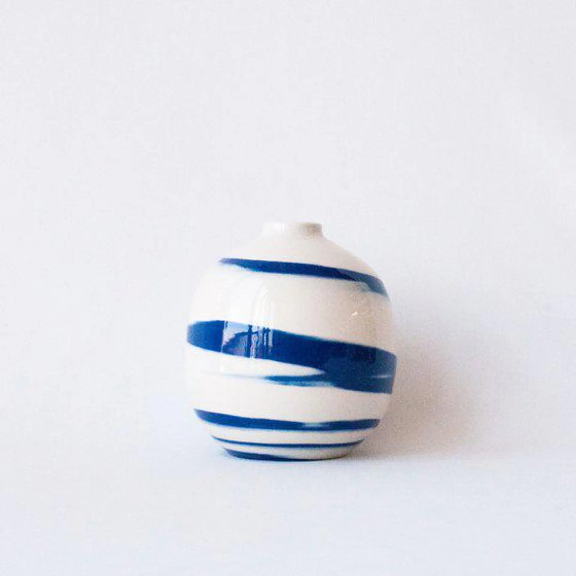 Small Vase The New Delft Blue (2018)