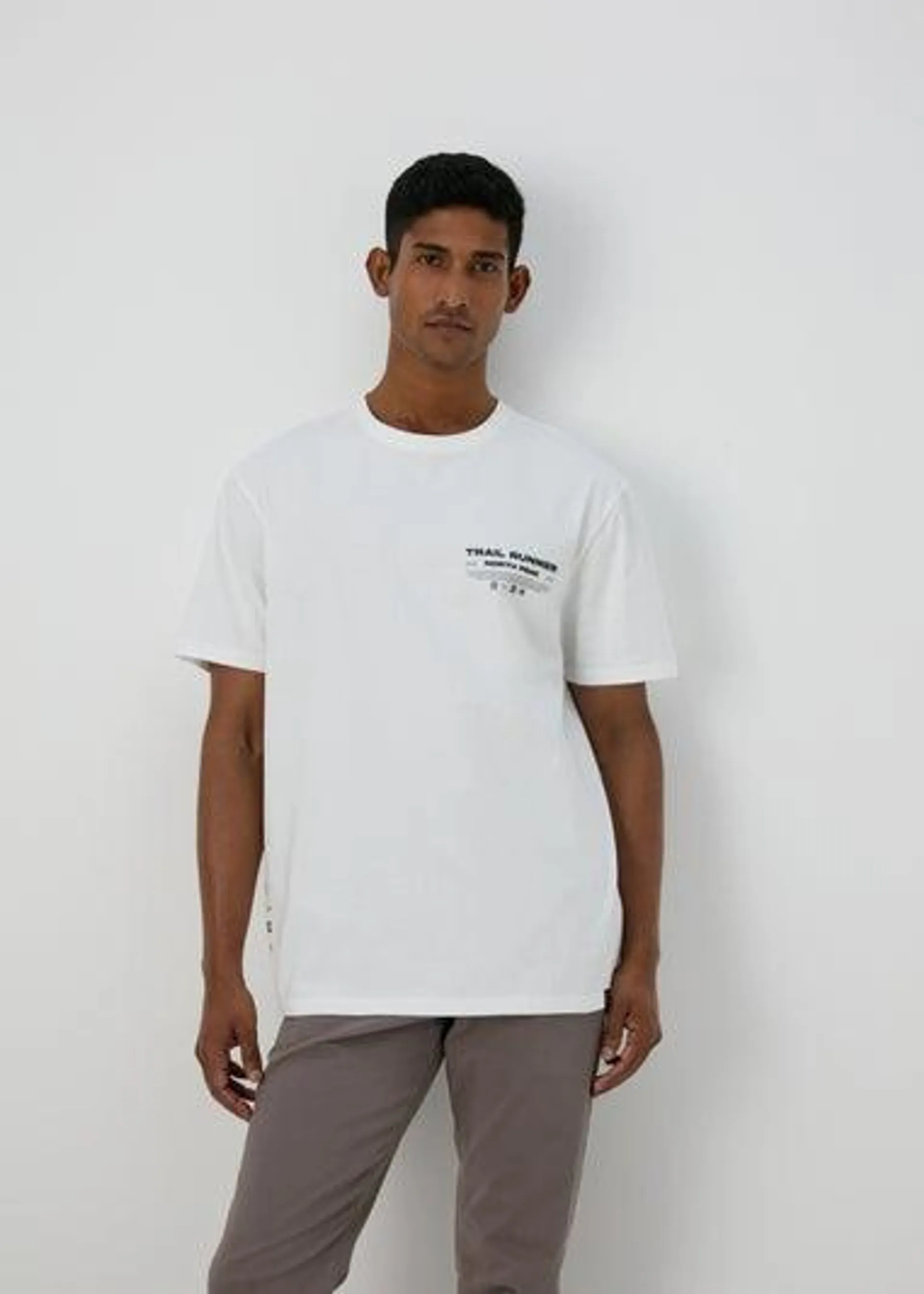 Souluxe White Trail Runner T-Shirt