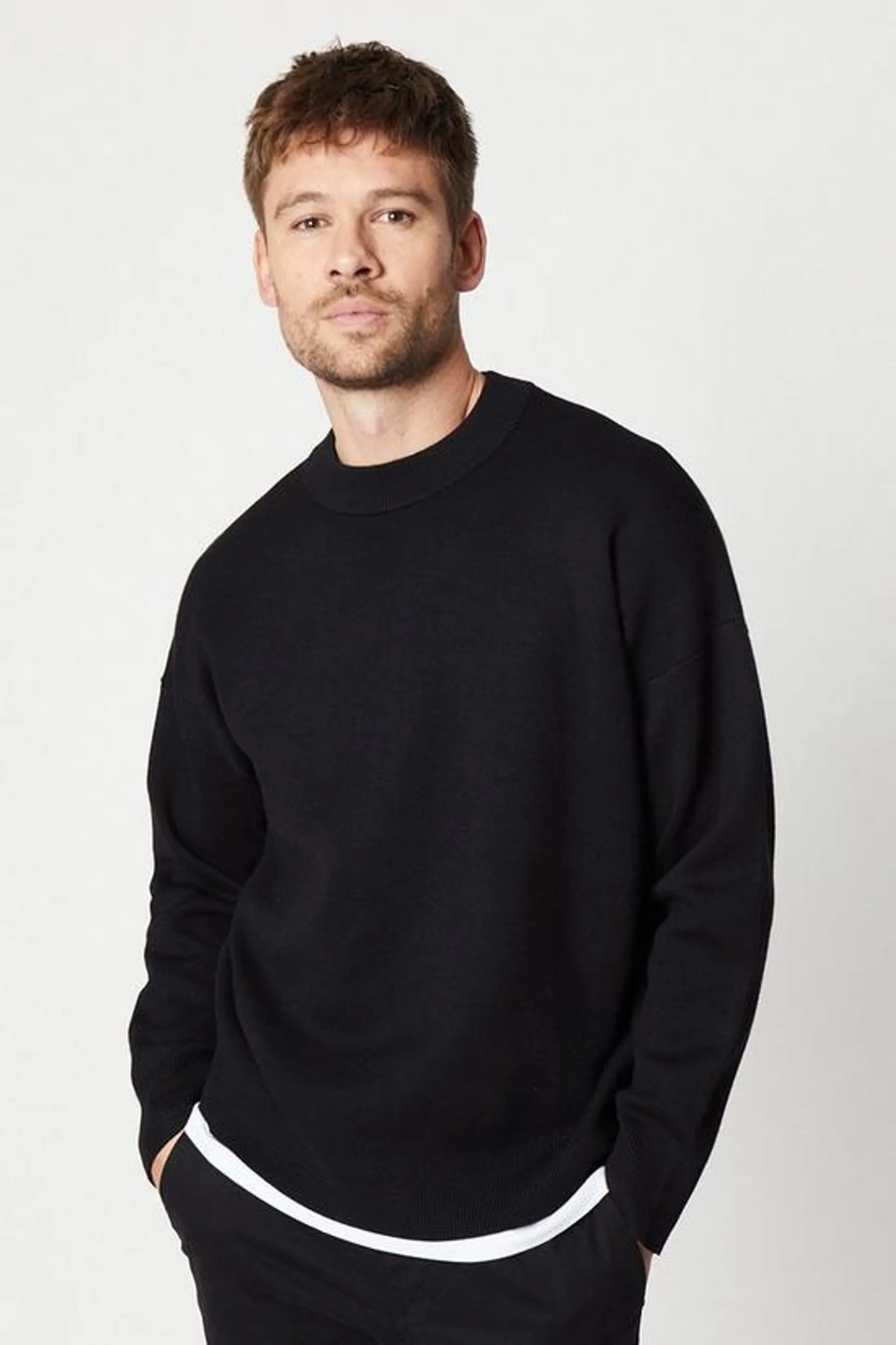 Relaxed Knitted Crew Neck Jumper