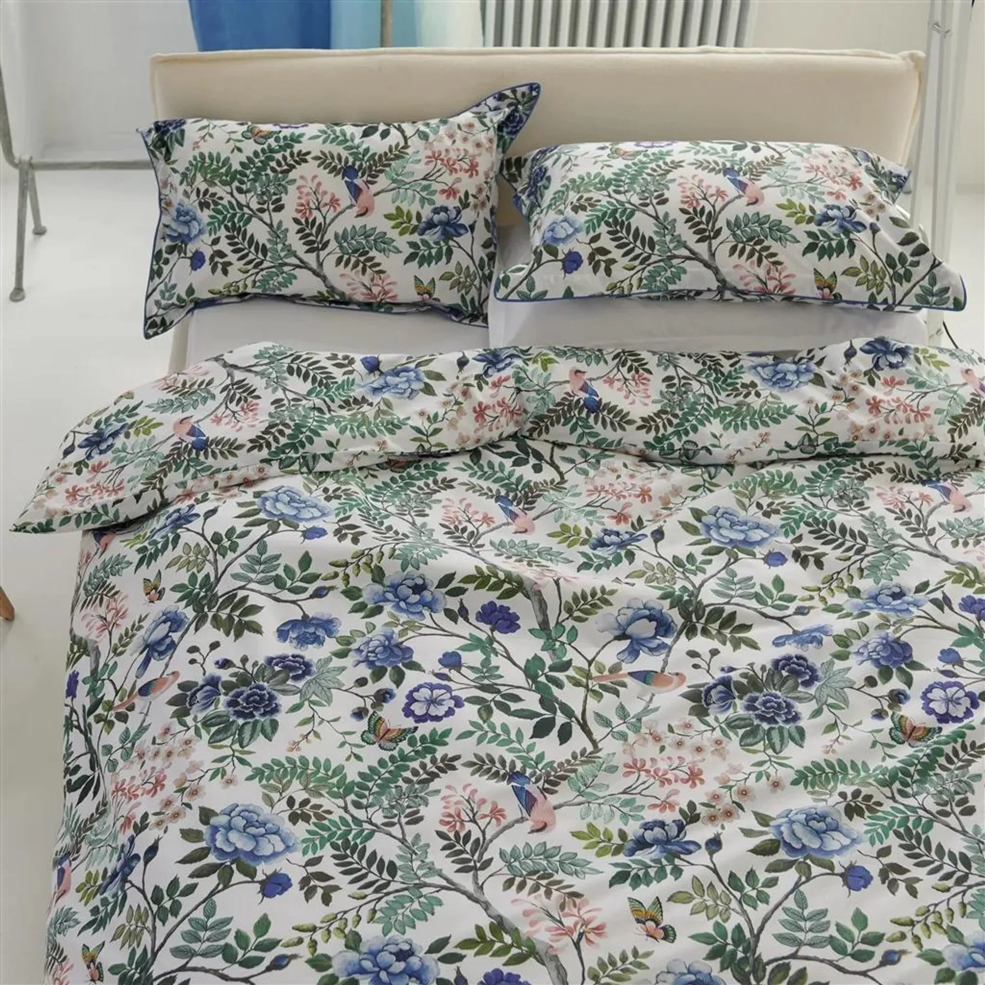 Porcelaine De Chine Cobalt Bed Linen