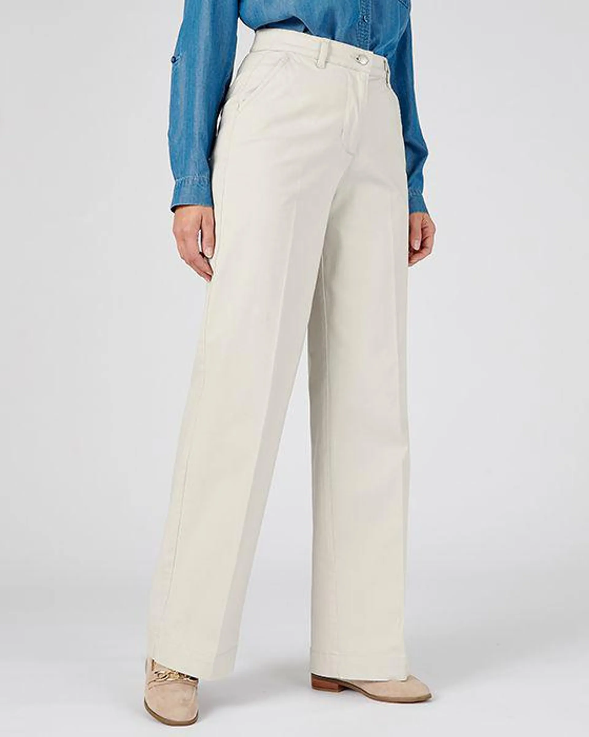 Wide-leg Trousers