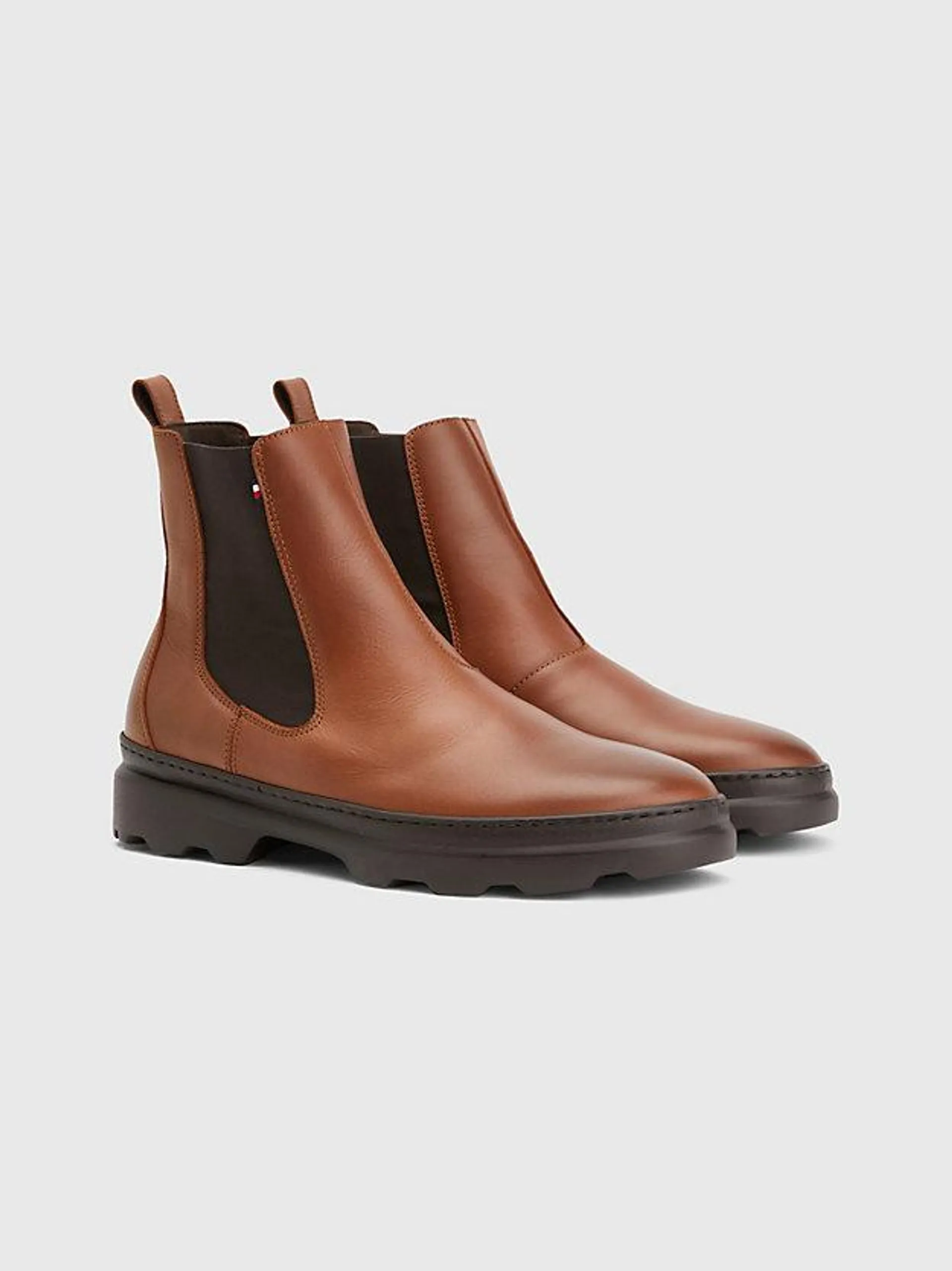 TH Comfort Leather Chelsea Boots