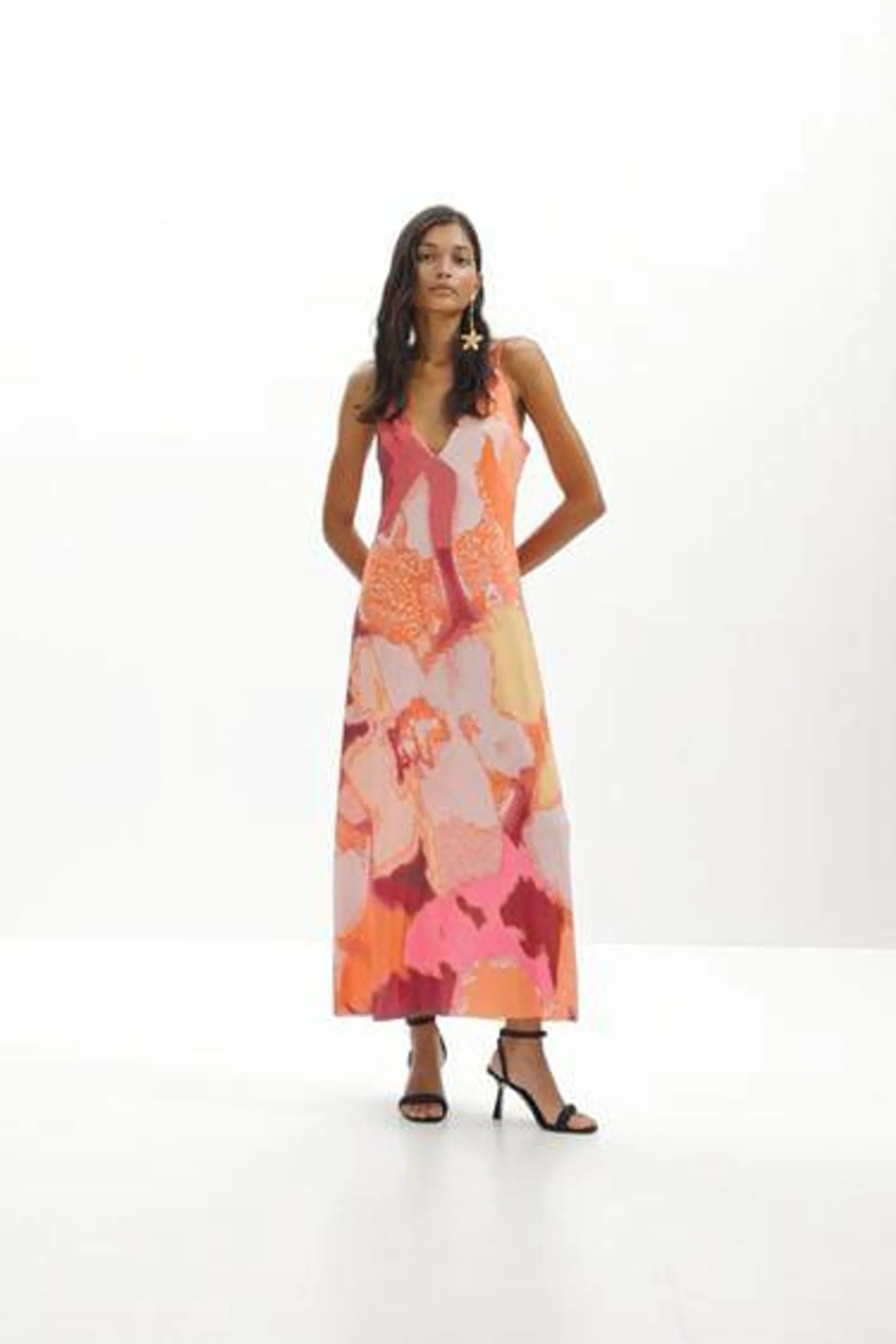 Out-of-focus midi slip dress