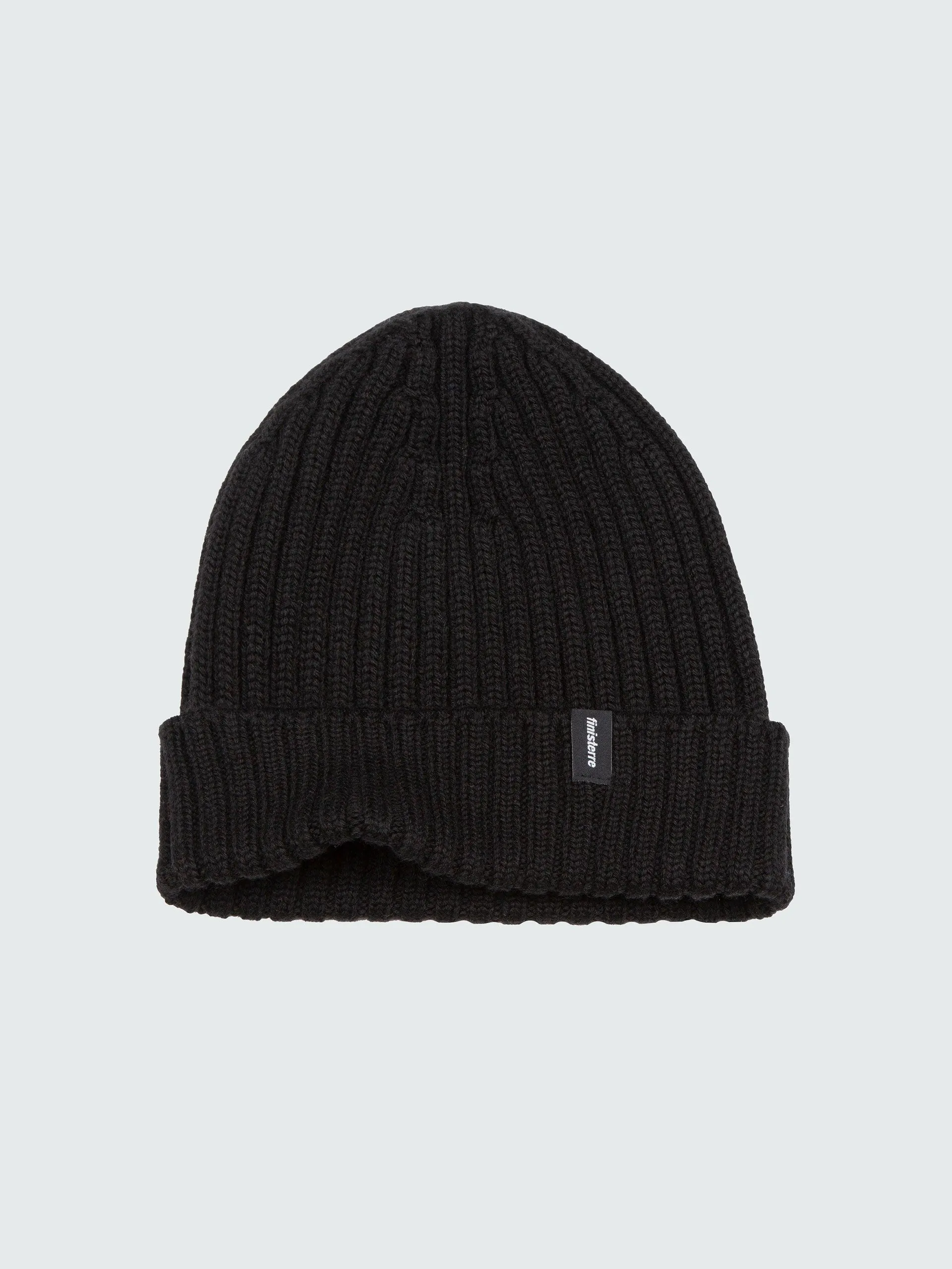 100% extrafine merino wool beanie in black