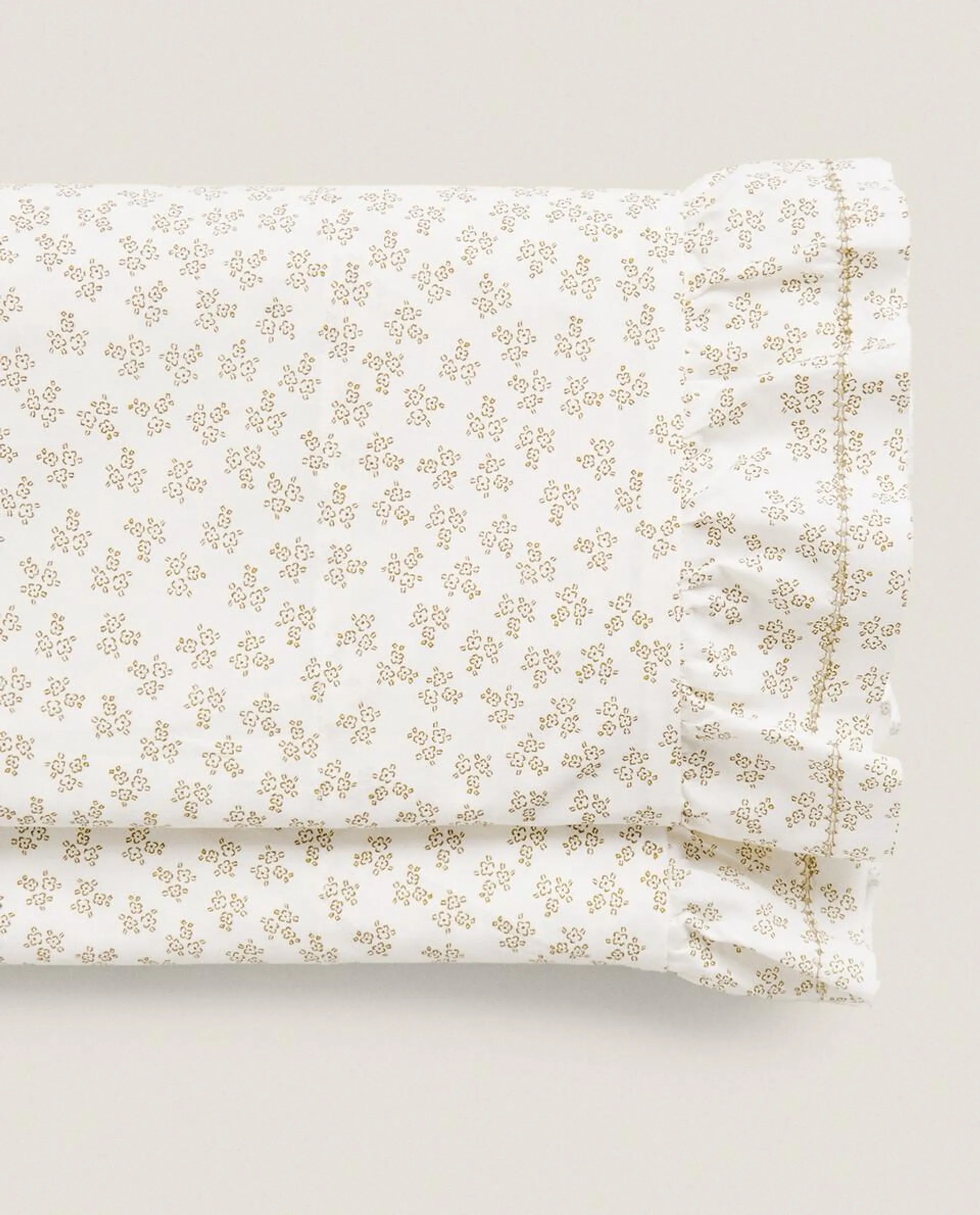 CHILDREN’S FLORAL FLAT SHEET