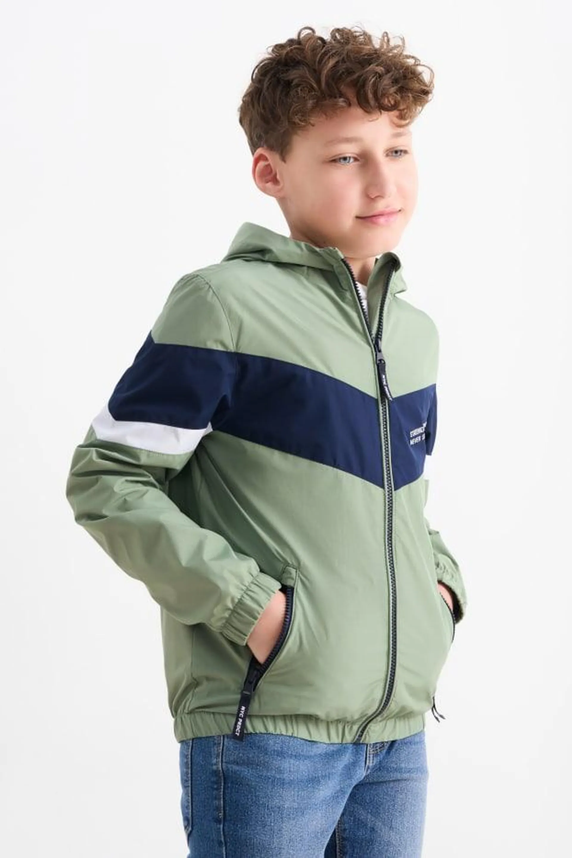 Jacket with hood - lined - water-repellent