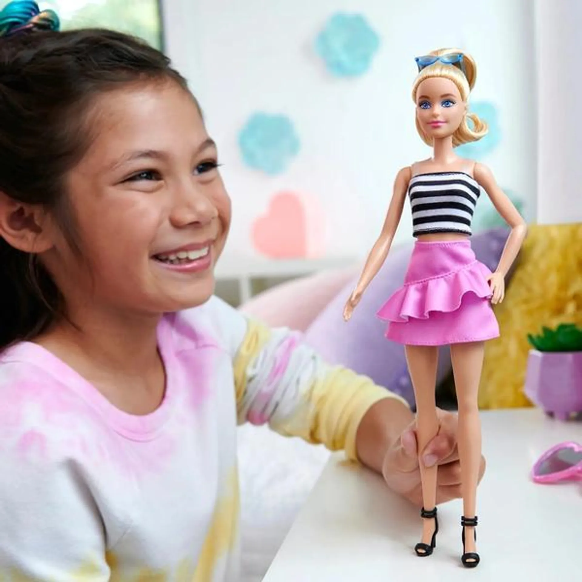 Barbie Fashionista Black & White Classic Doll