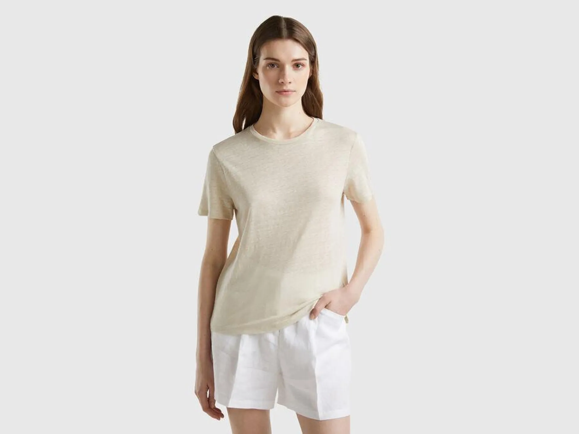 Crew neck t-shirt in pure linen