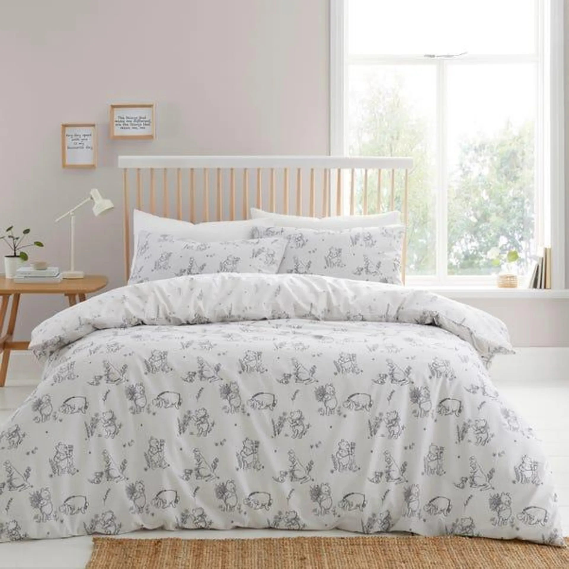 Disney Winnie the Pooh Natural Duvet Cover & Pillowcase Set