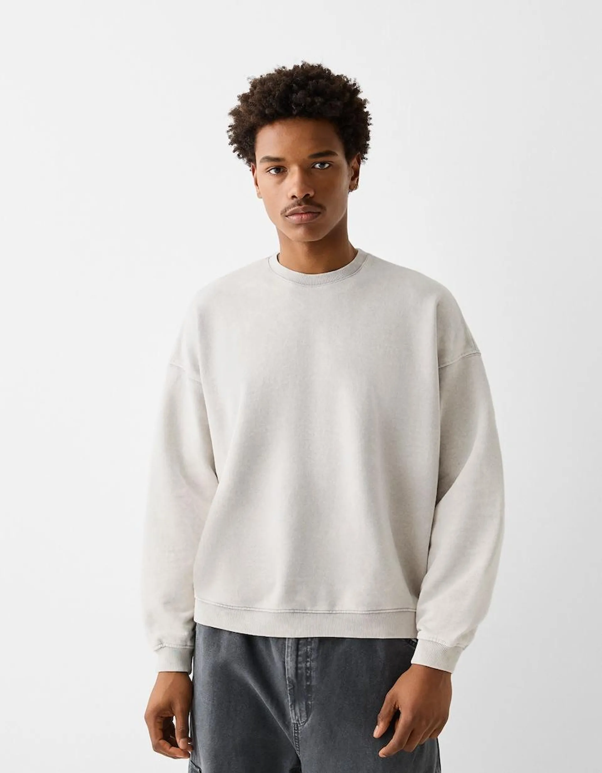 Washed-effect sweatshirt